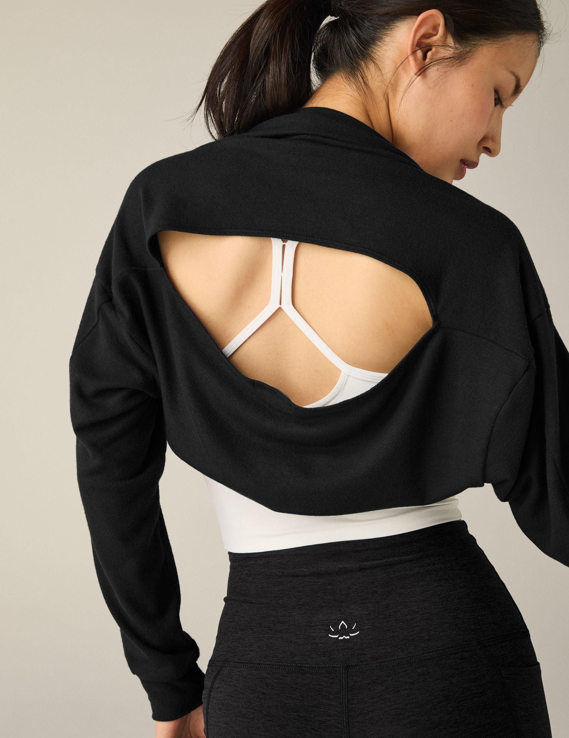 Luxurious Black Knit Convertible Shrug Cardigan: Soft Open Front Long Sleeve Top