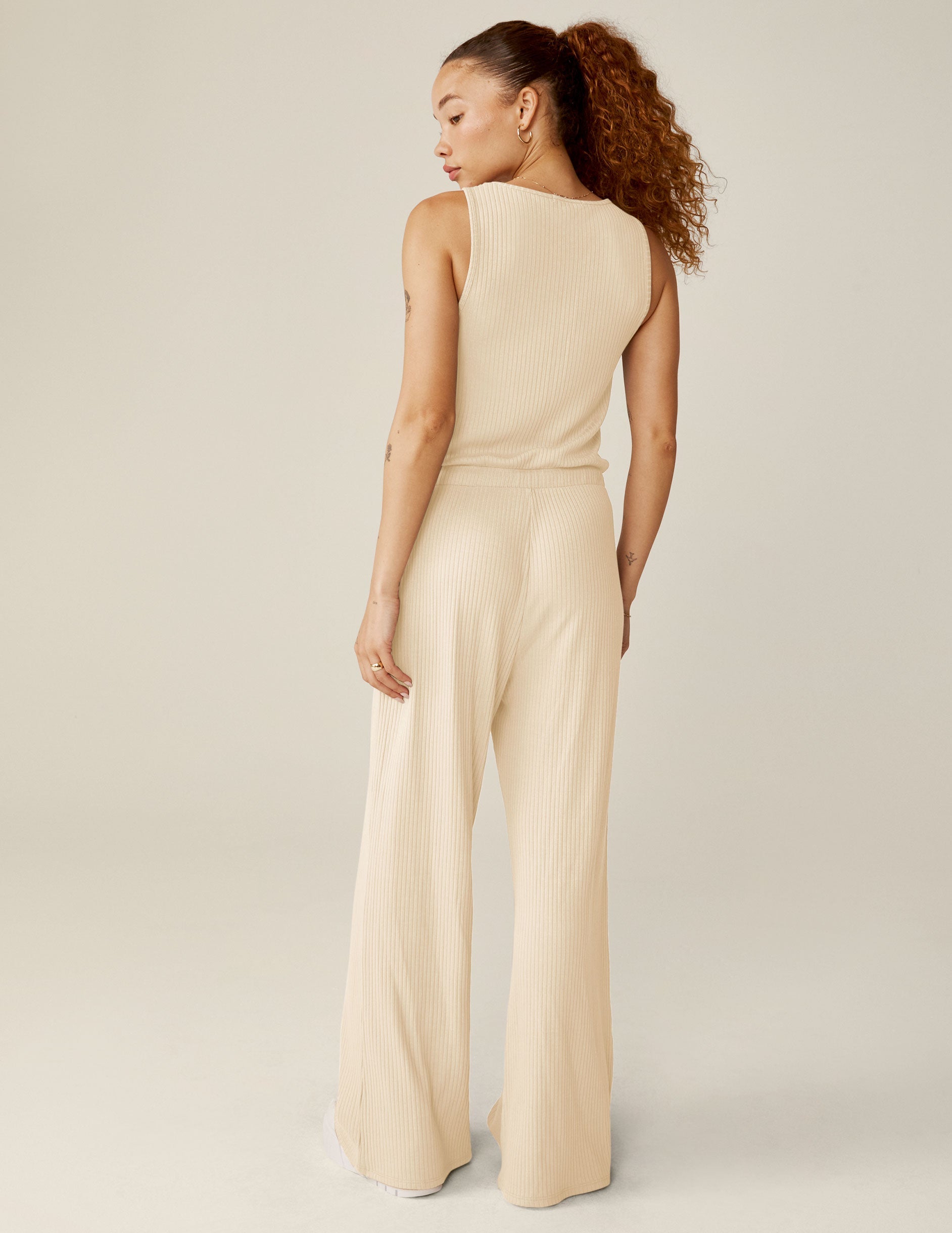 Soft Ribbed V-Neck Drawstring Jumpsuit for Ultimate Comfort & Chic Style