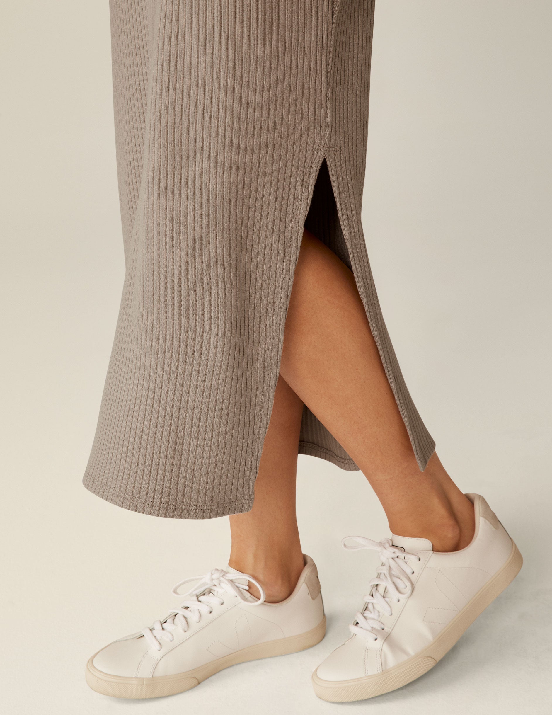 Luxurious Ribbed Knit Mock Neck Midi Dress: Travel-Ready Comfort with Side Slit