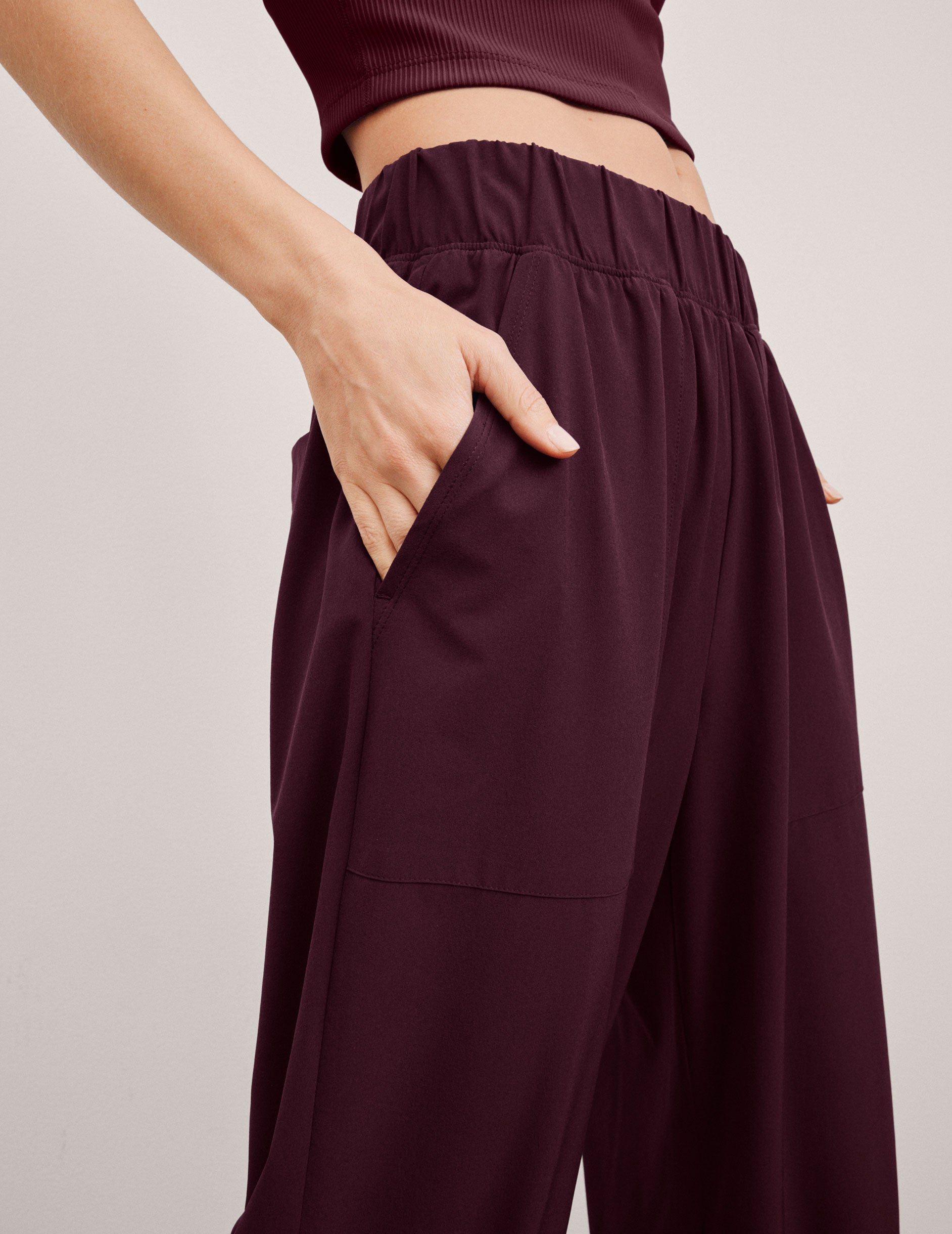 Beyond Yoga Women's Easy Wide Leg Flowy Stretch Woven Pant with Pockets