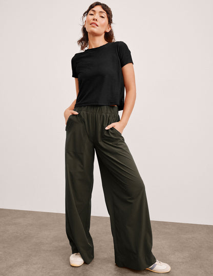 Effortless Flowy Wide Leg Pants for Women – Super Soft Stretch Woven Comfort