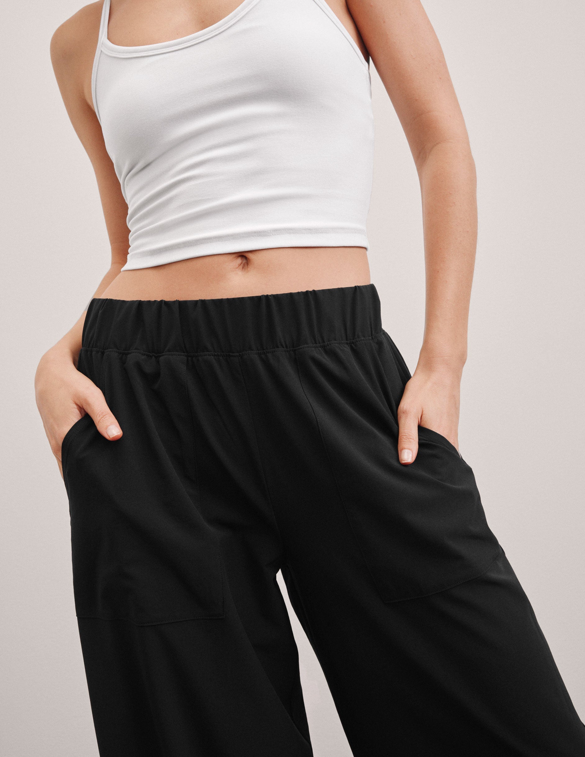 Effortless Flowy Wide Leg Pants for Women: Relaxed Fit, Mid-Rise Comfort, Pockets