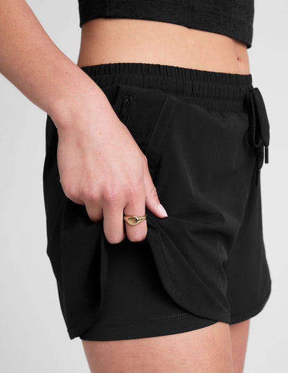 Women's Lightweight Performance Athletic Shorts with Pockets and 2.5-inch Inseam