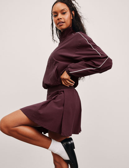 Active Pleated Mini Skirt with Integrated Shorts & Pockets - Sporty Style