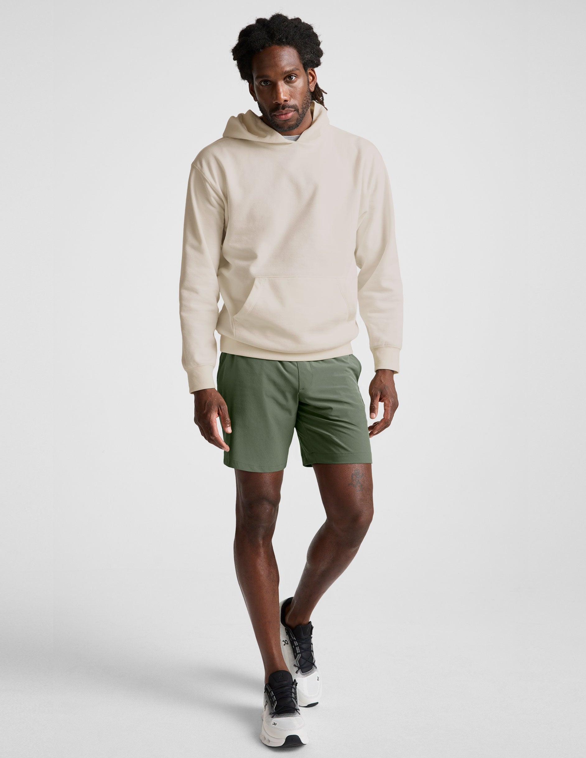 Men's Lightweight Running Shorts: Quick-Dry, Secure Pockets, 7-Inch Inseam