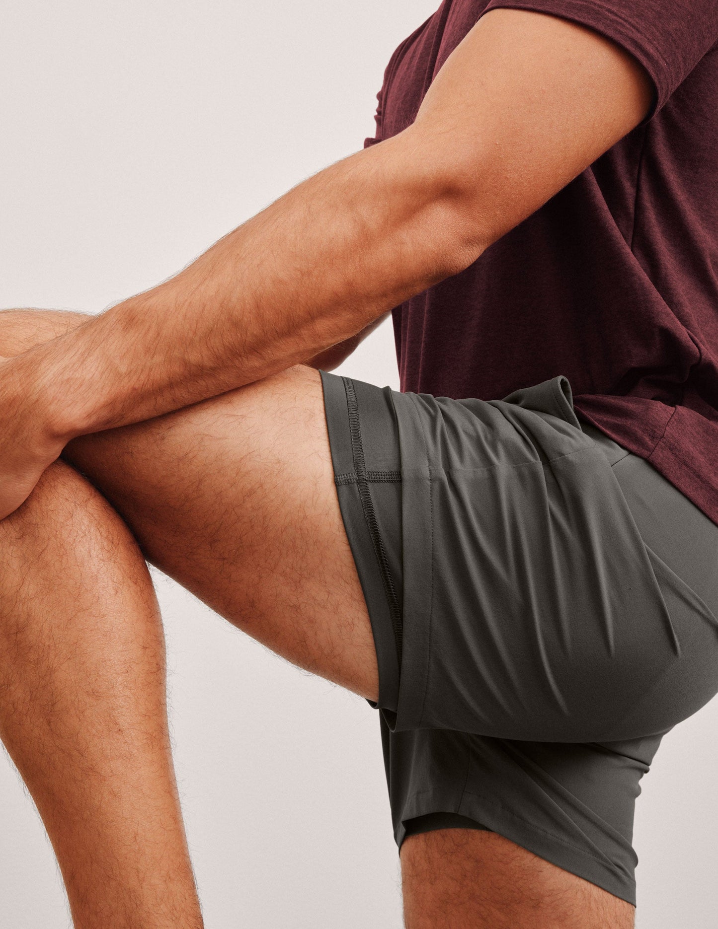Men's Pivotal 2.0 Graphite Lined 5-Inch Running Shorts with Secure Pockets