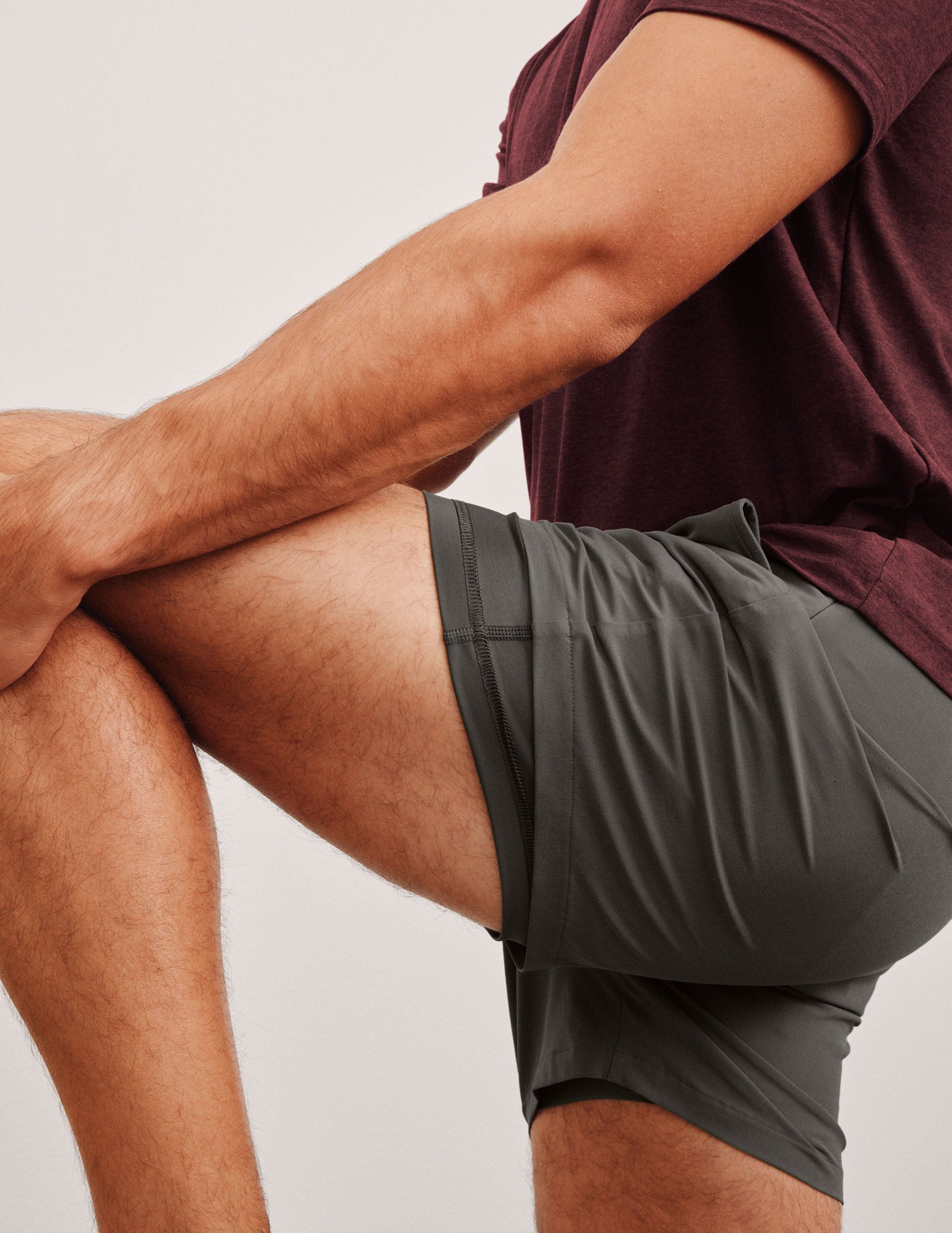 Men's Pivotal 2.0 Graphite Lined 5-Inch Running Shorts with Secure Pockets