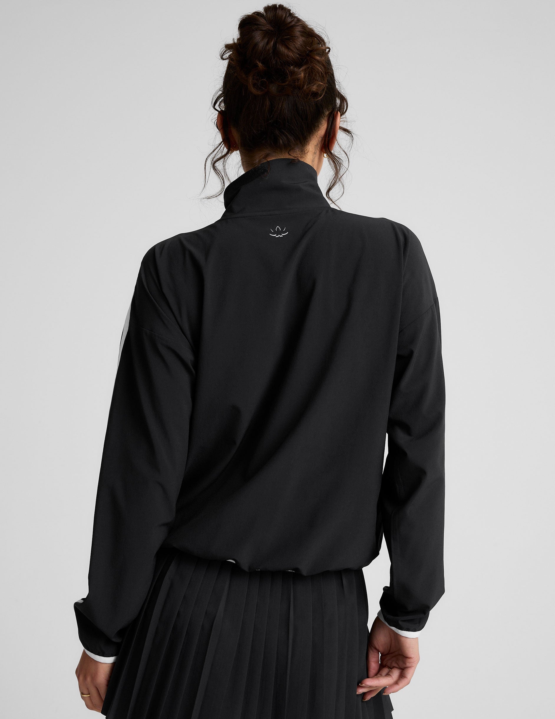 Lightweight Stretch Woven Half-Zip Pullover: UV Protection, Moisture Wicking, Active Comfort