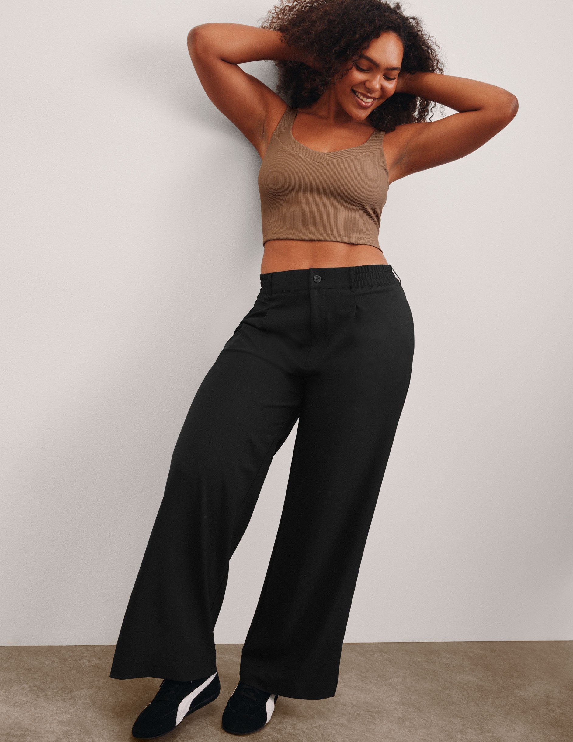 Women's Versatile Wide Leg Trousers: Comfortable Flowy Mid-Rise Pants with Pockets