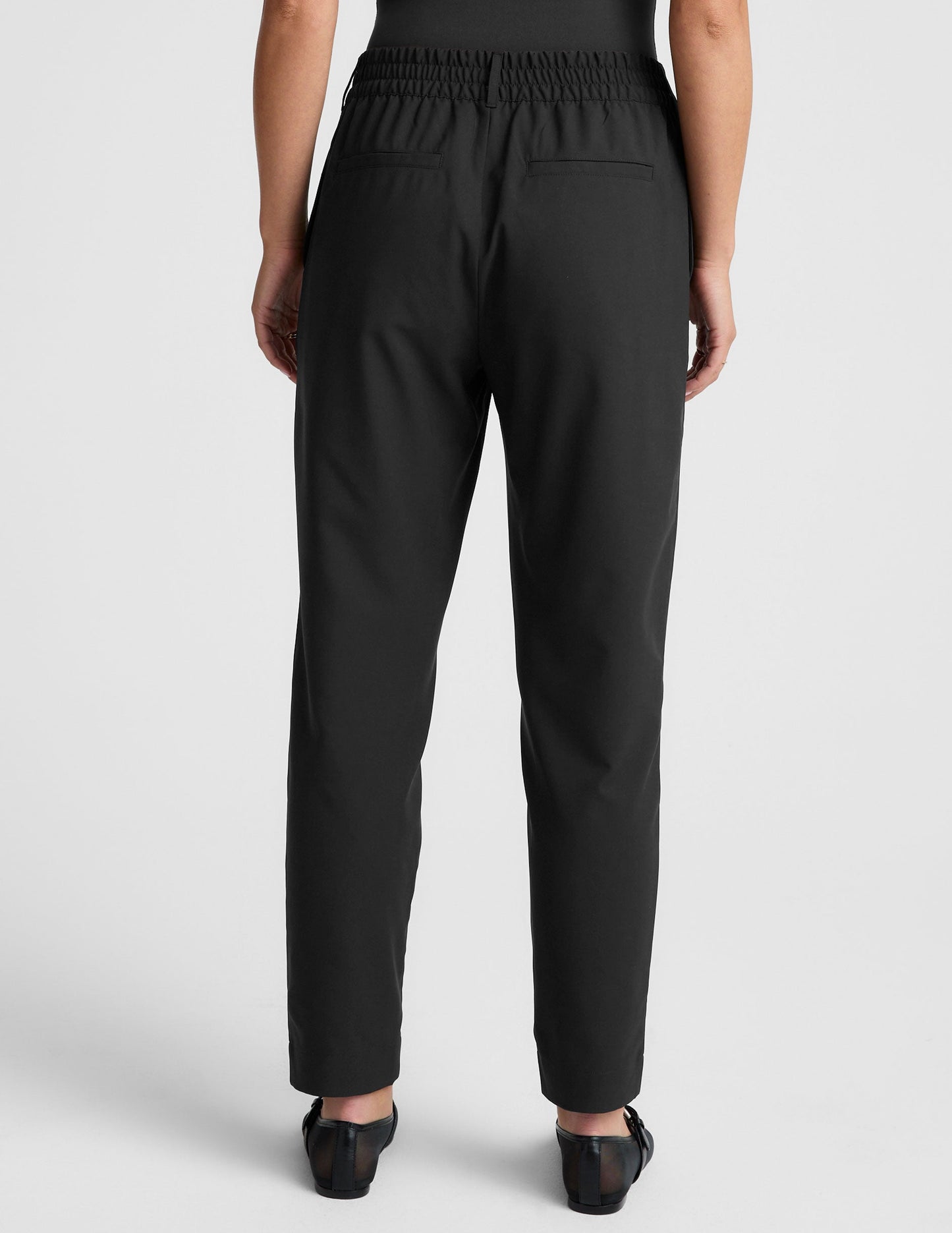 Beyond Yoga Status Tapered Pant: Lightweight Jetstretch Woven, Mid-Rise, Pockets