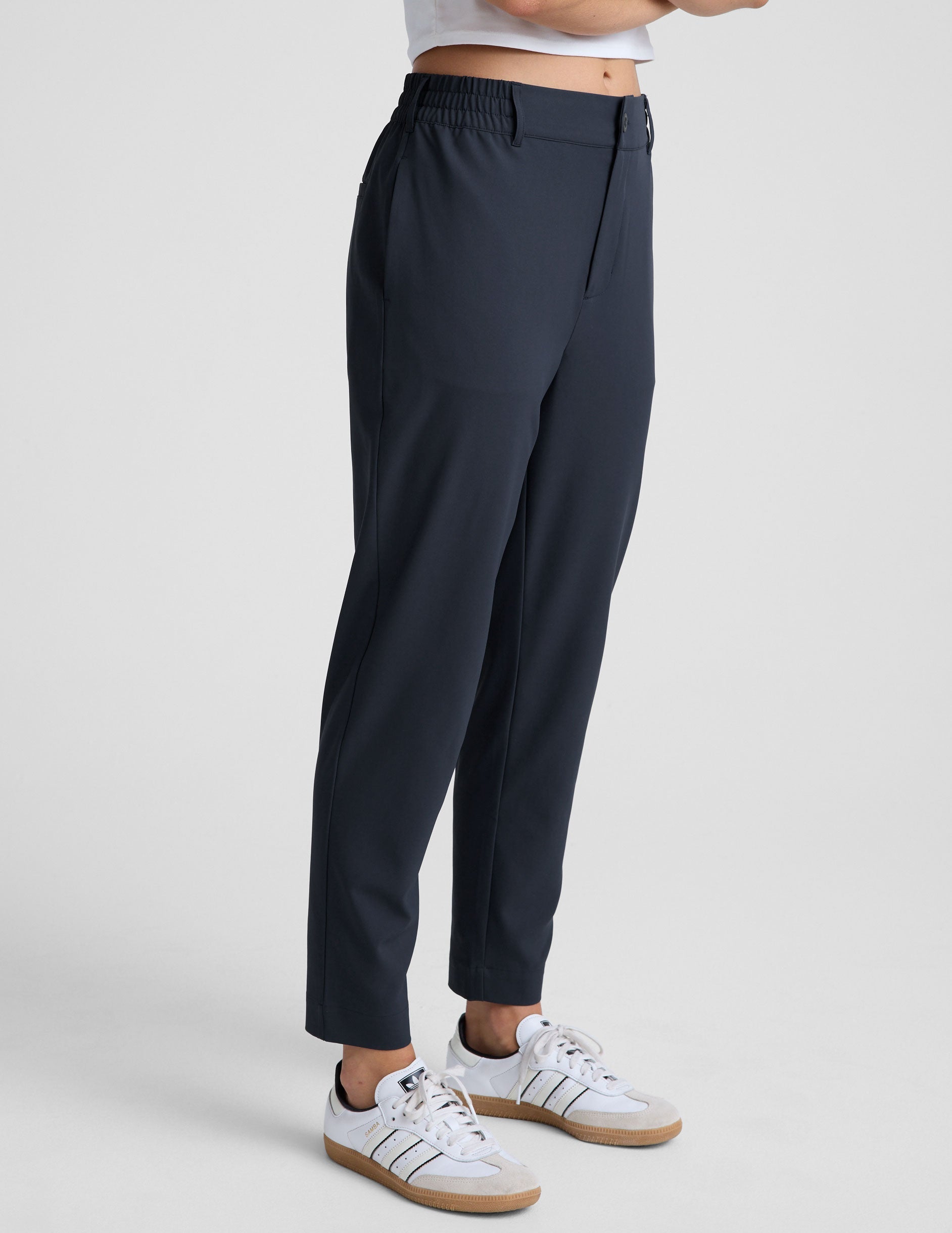 Beyond Yoga Women's Status Tapered Ankle Pant, Jetstretch Woven, Mid-Rise, Nocturnal Navy