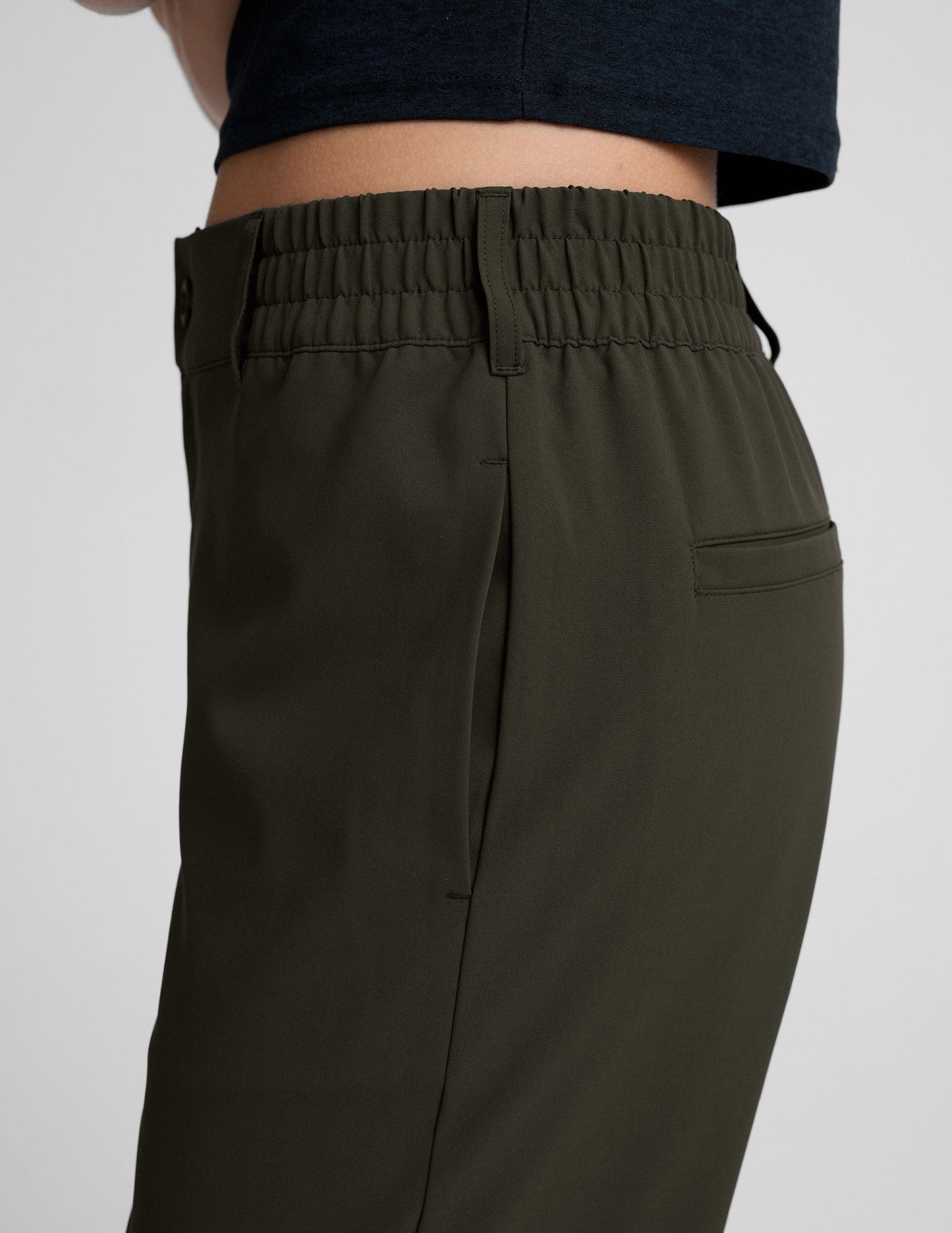 Comfortable Mid-Rise Tapered Pant: Lightweight Jetstretch Woven, Pockets, Belt Loops