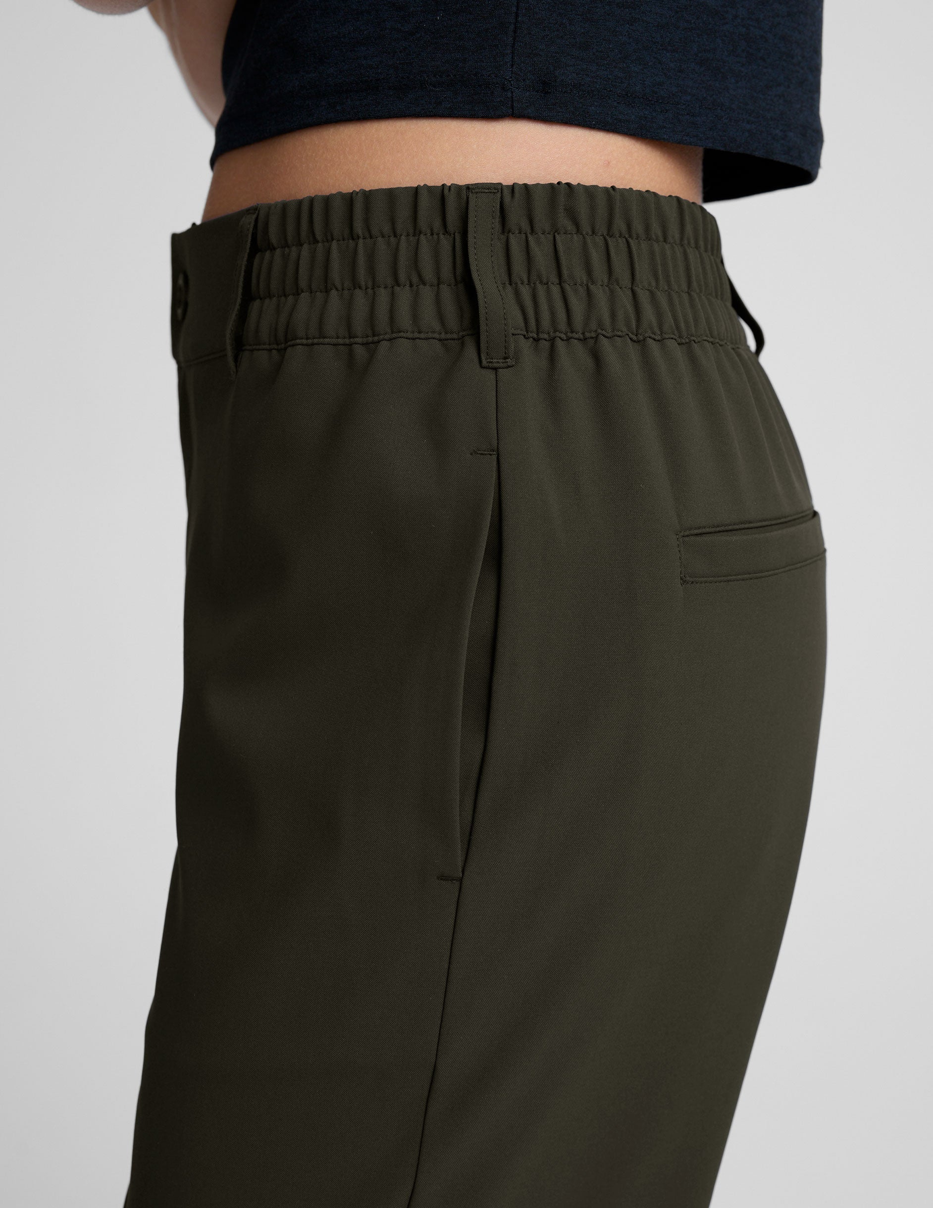 Comfortable Mid-Rise Tapered Pant: Lightweight Jetstretch Woven, Pockets, Belt Loops