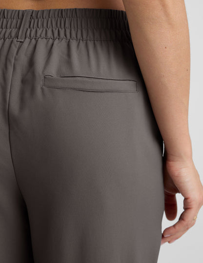 Soft Umber Tapered Comfort Pant: Lightweight Stretch Woven Mid-Rise Style