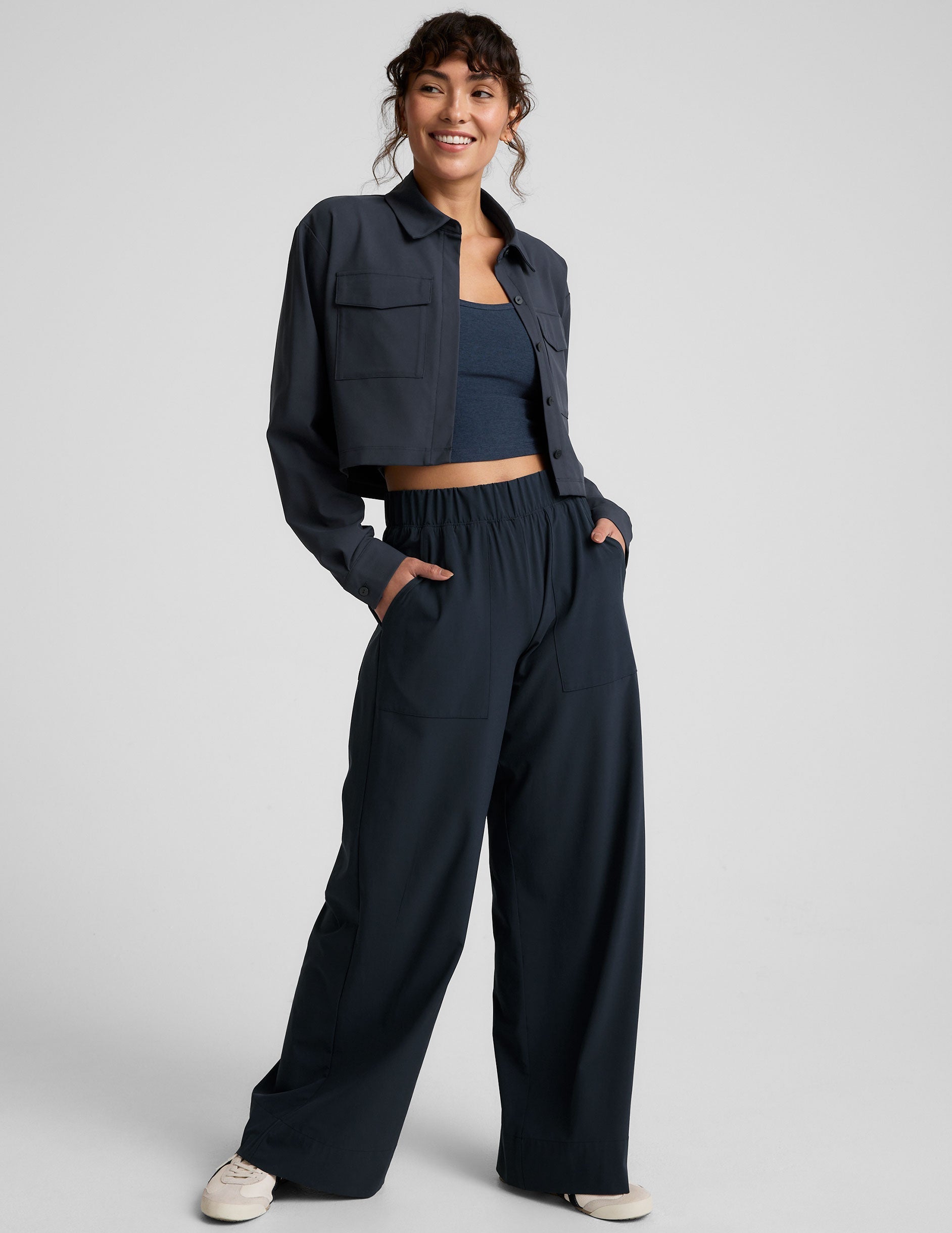 Stylish Midtown Cropped Jacket: Lightweight JetStretch Woven Fabric, Cargo Pockets
