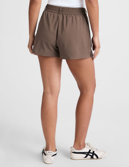 Comfortable Women's Flowy Tailored Shorts: Elastic Waistband, Pockets, JetStretch Fabric