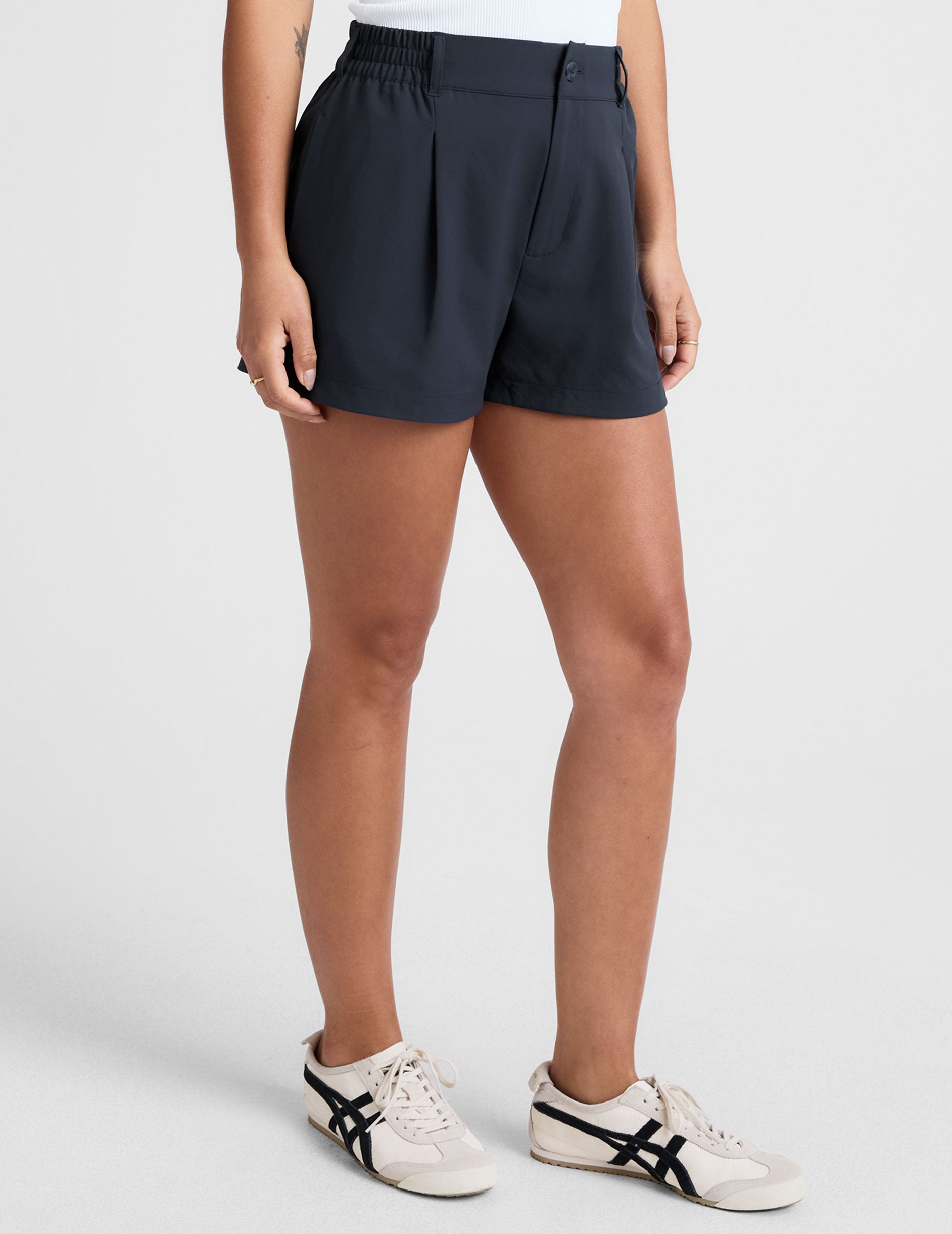 Women's JetStretch Performance Fabric Status Shorts with Elastic Waistband