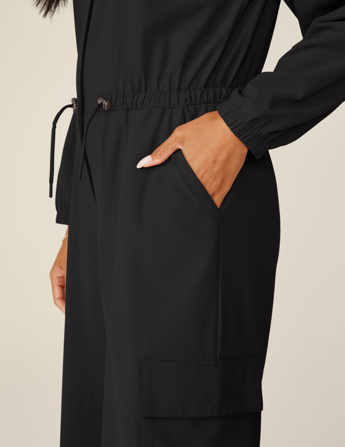 Effortless Black Cargo Jumpsuit: Comfortable Long Sleeve Wide Leg Travel Outfit