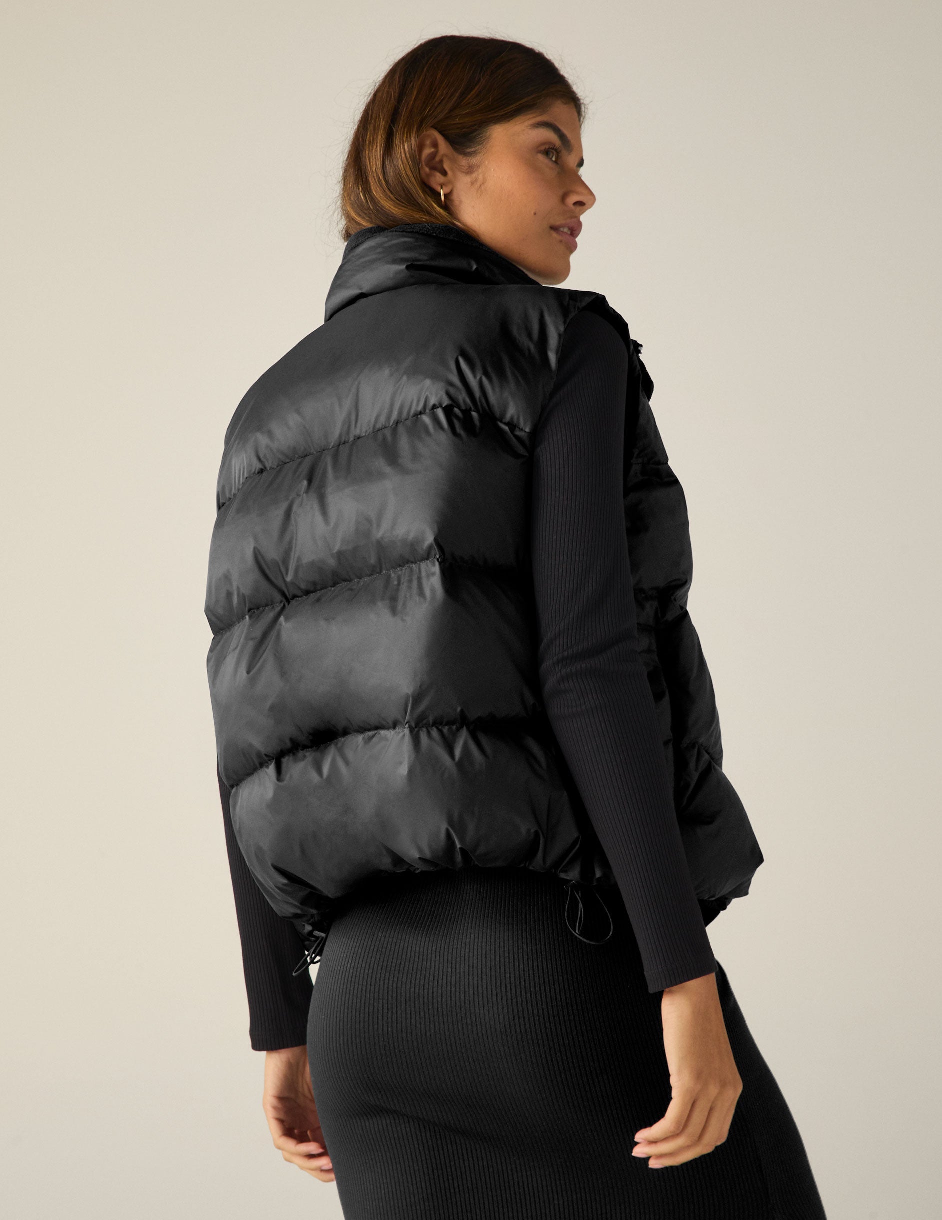 Cozy Warm Puffer Vest for Women, Zipper and Snap Button Closure