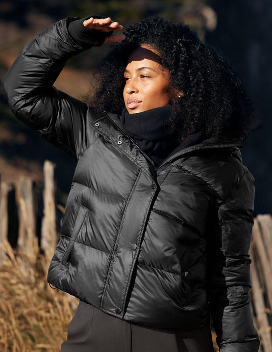 Women's Black Cozy Hooded Puffer Jacket – Warm Insulated Winter Coat with Thumbholes