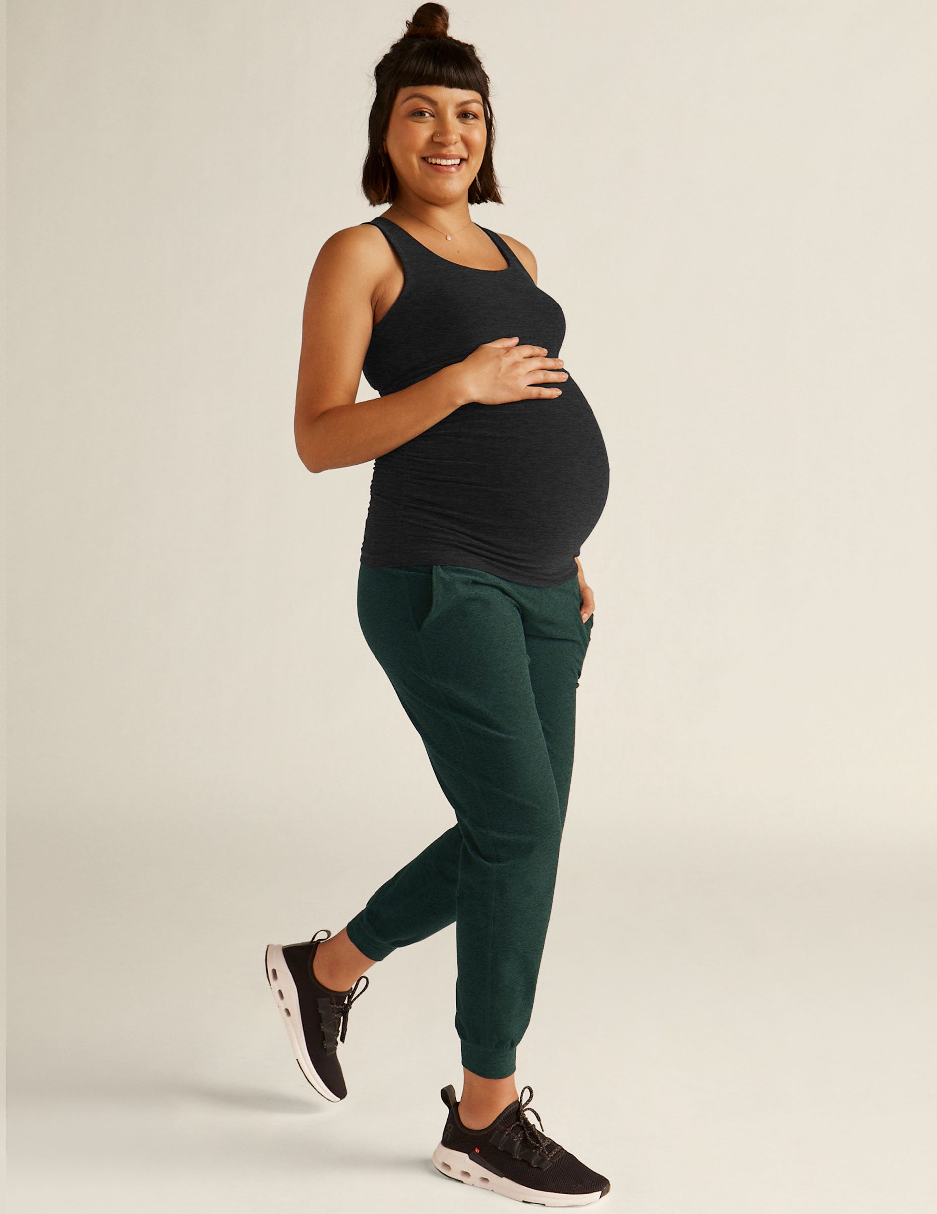 Ultra-Soft Spacedye Maternity Midi Jogger: Comfortable Tapered Fit with Pockets