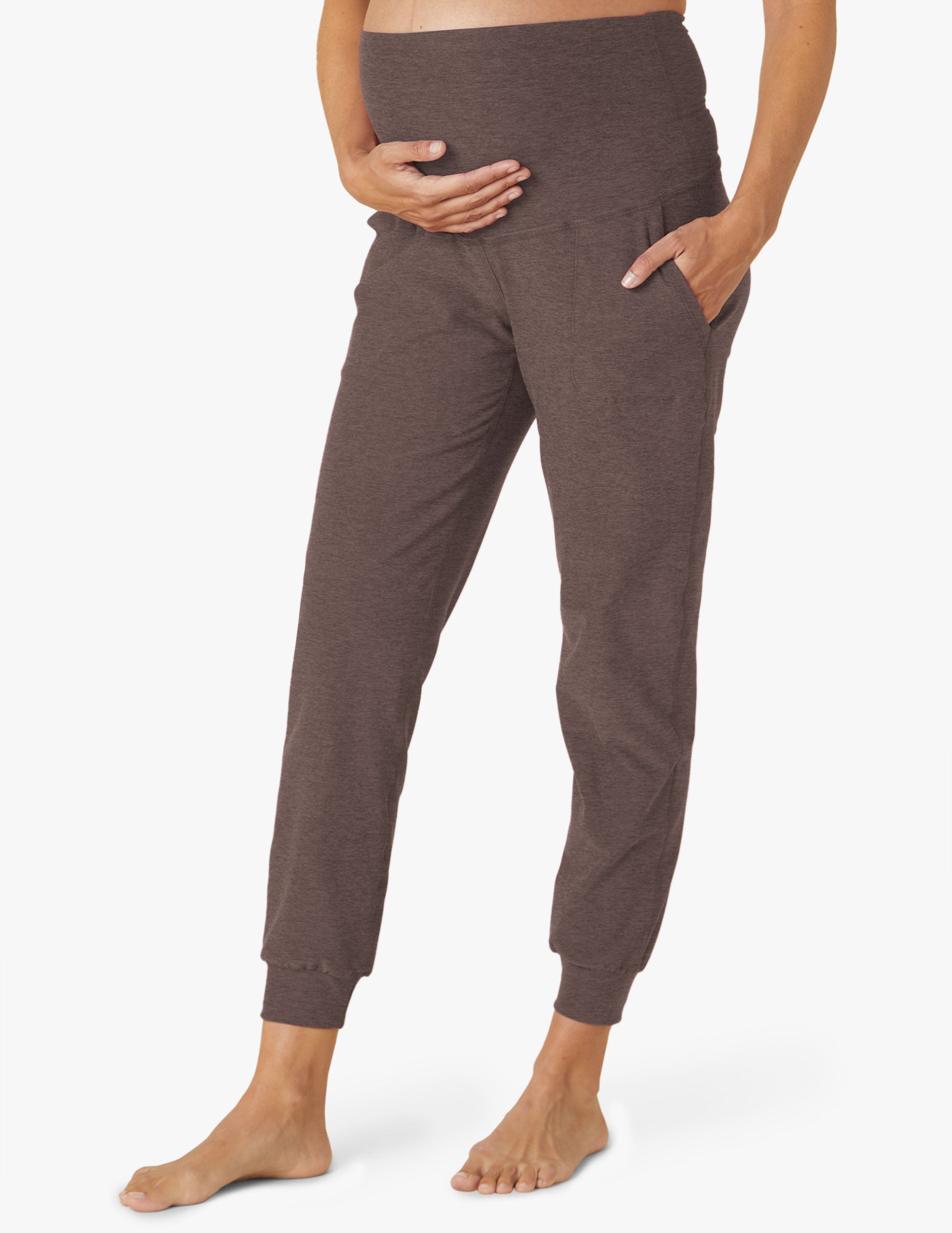 Ultra-Soft Spacedye Maternity Joggers: Comfortable Tapered Midi Length for Moms-to-Be
