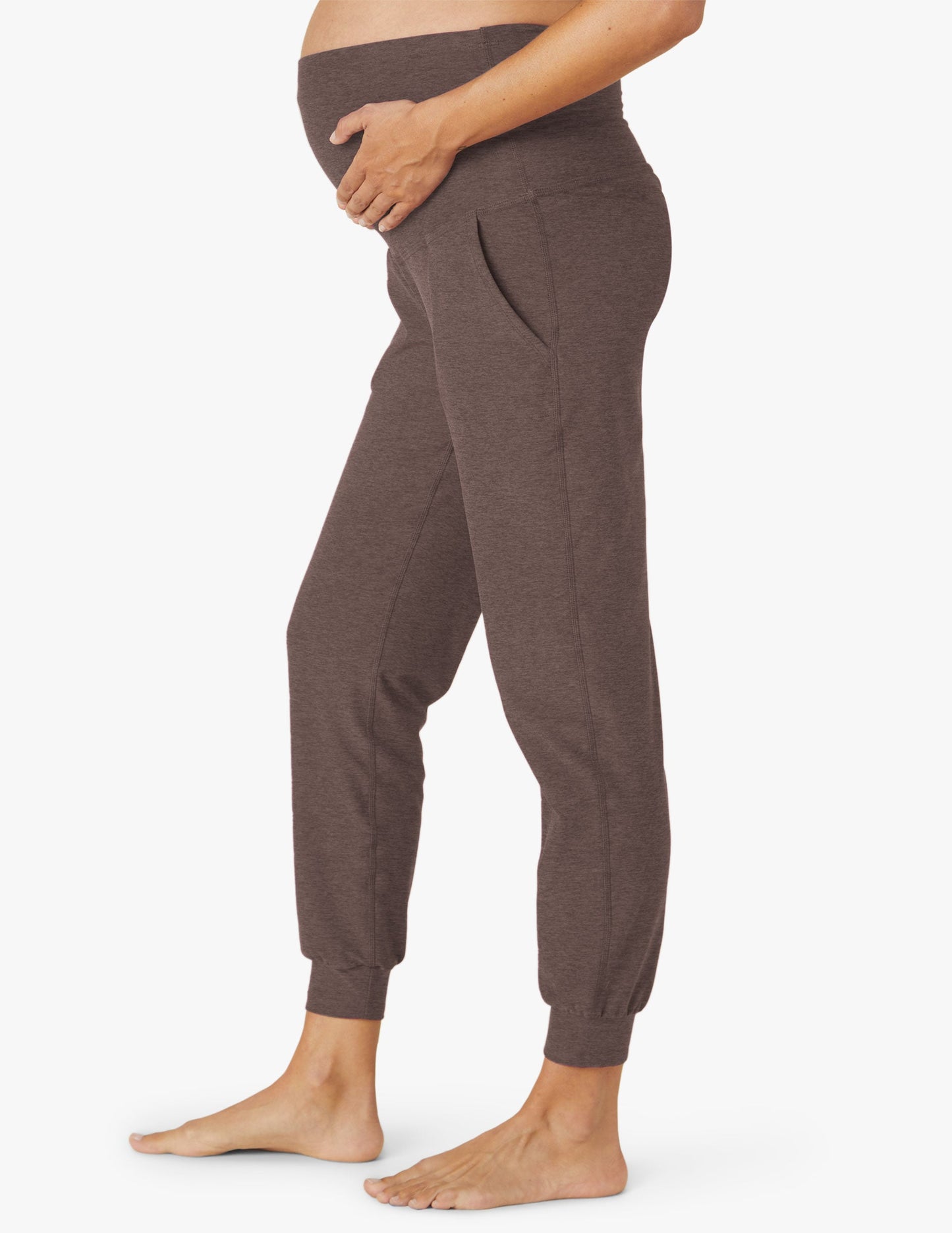 Ultra-Soft Spacedye Maternity Joggers: Comfortable Tapered Midi Length for Moms-to-Be