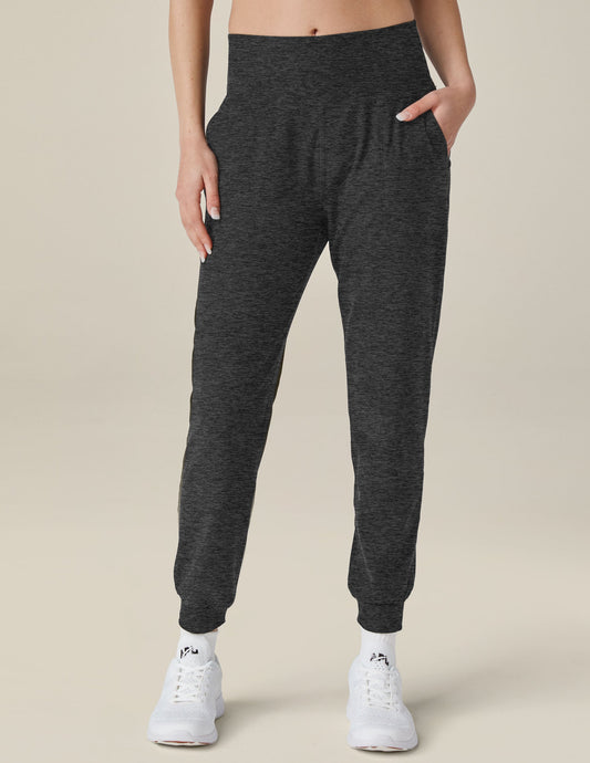 Beyond Yoga Women's Spacedye Midi Jogger Pants - Black Charcoal Athleisure