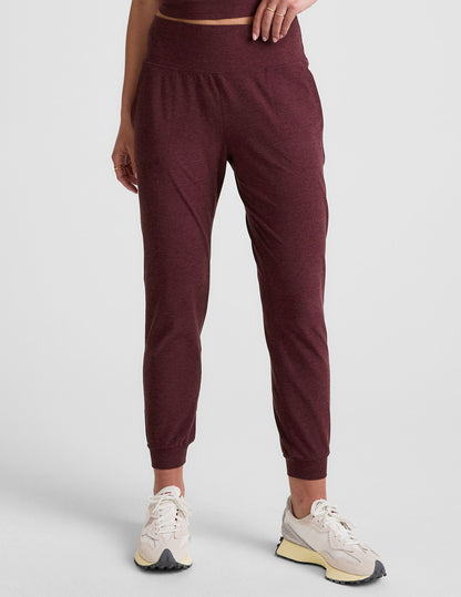Beyond Yoga Spacedye Midi Jogger: Ultra Soft Tapered Athleisure Pants