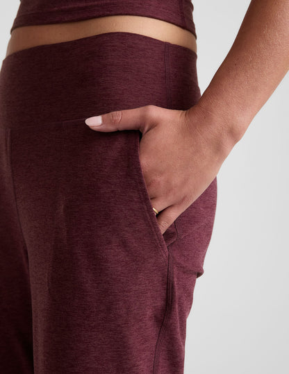 Beyond Yoga Spacedye Midi Jogger: Ultra Soft Tapered Athleisure Pants