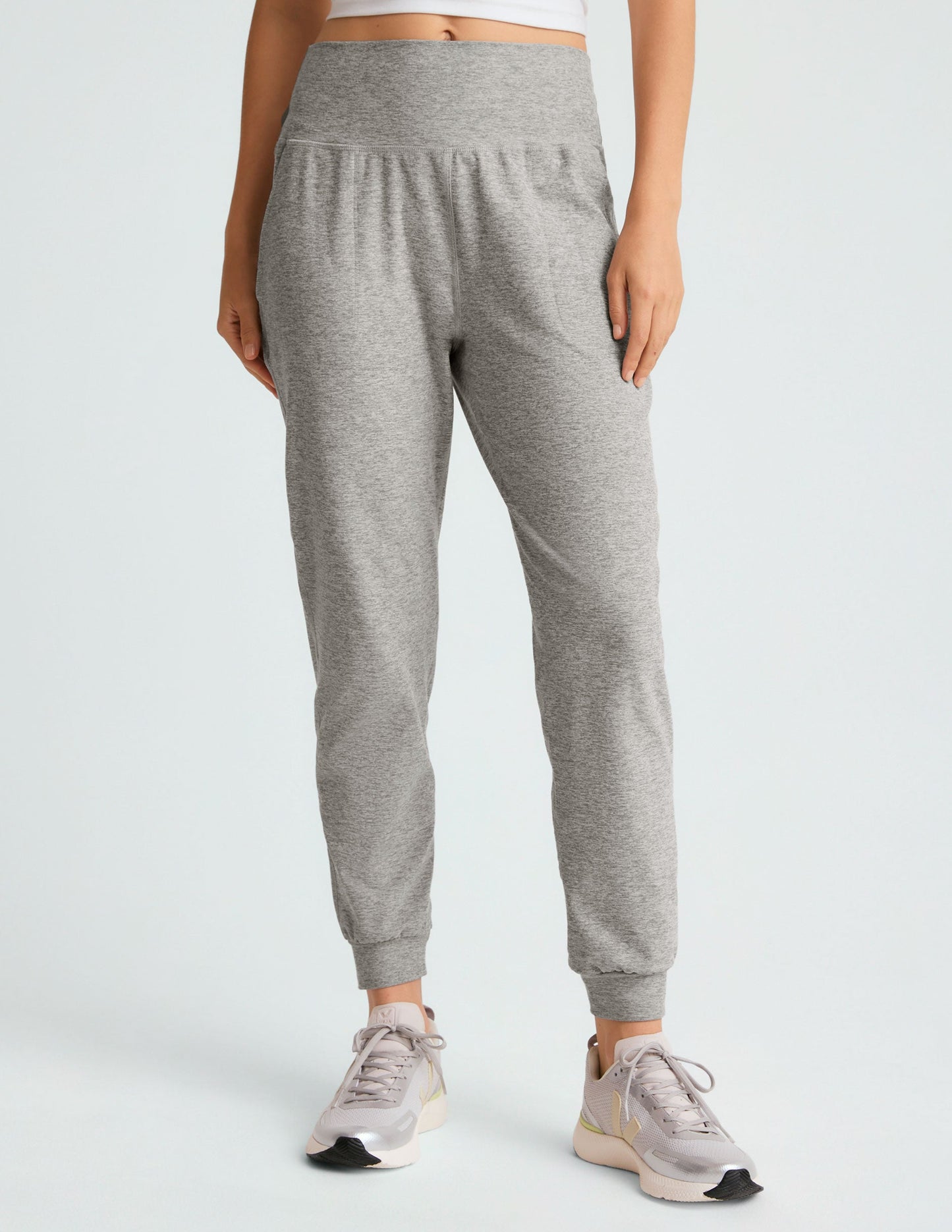 Beyond Yoga Spacedye Midi Jogger: Ultra-Soft, Tapered Athleisure Pants for Women