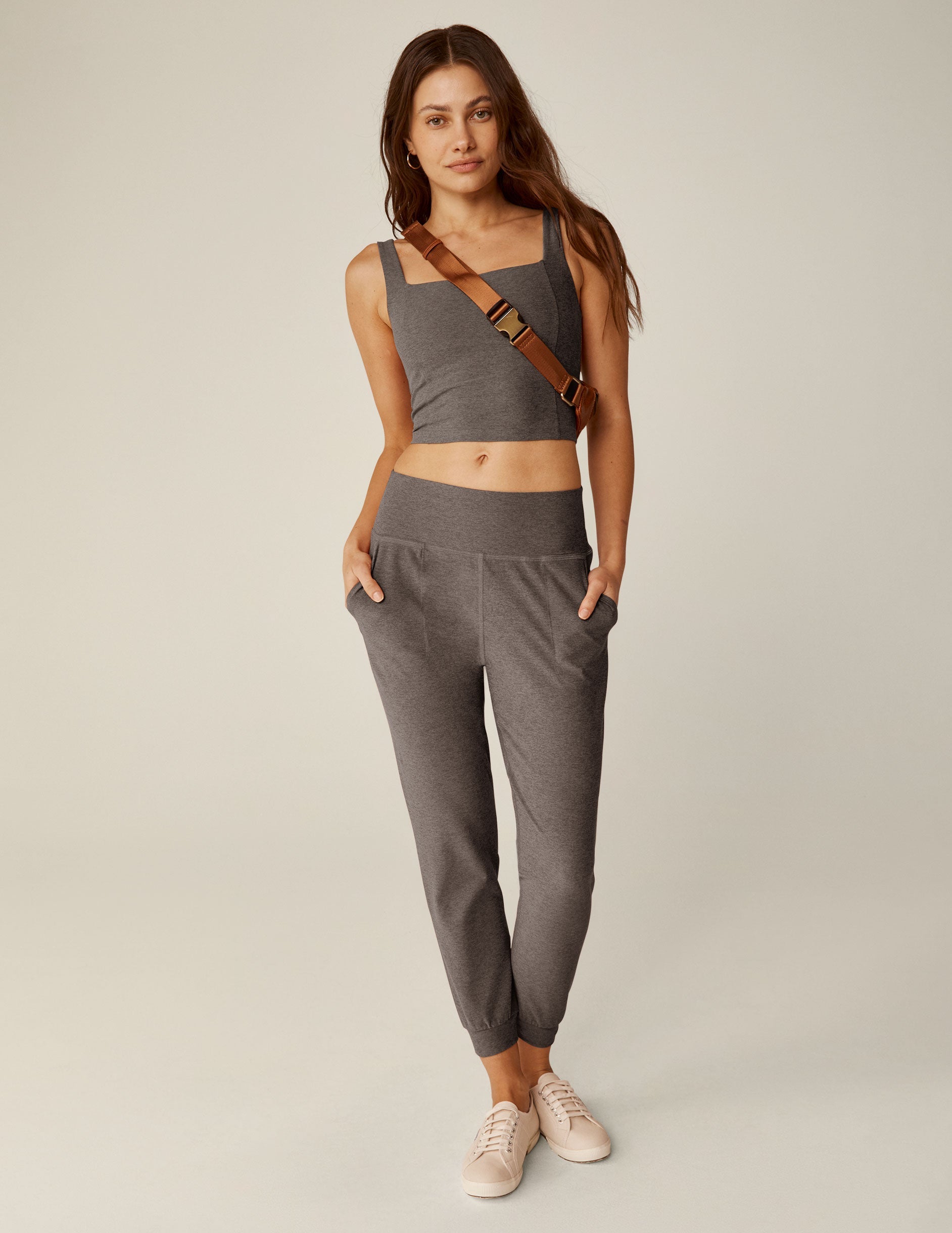 Beyond Yoga Women's Spacedye Midi Jogger: Ultra-Soft Tapered Athletic Sweatpants