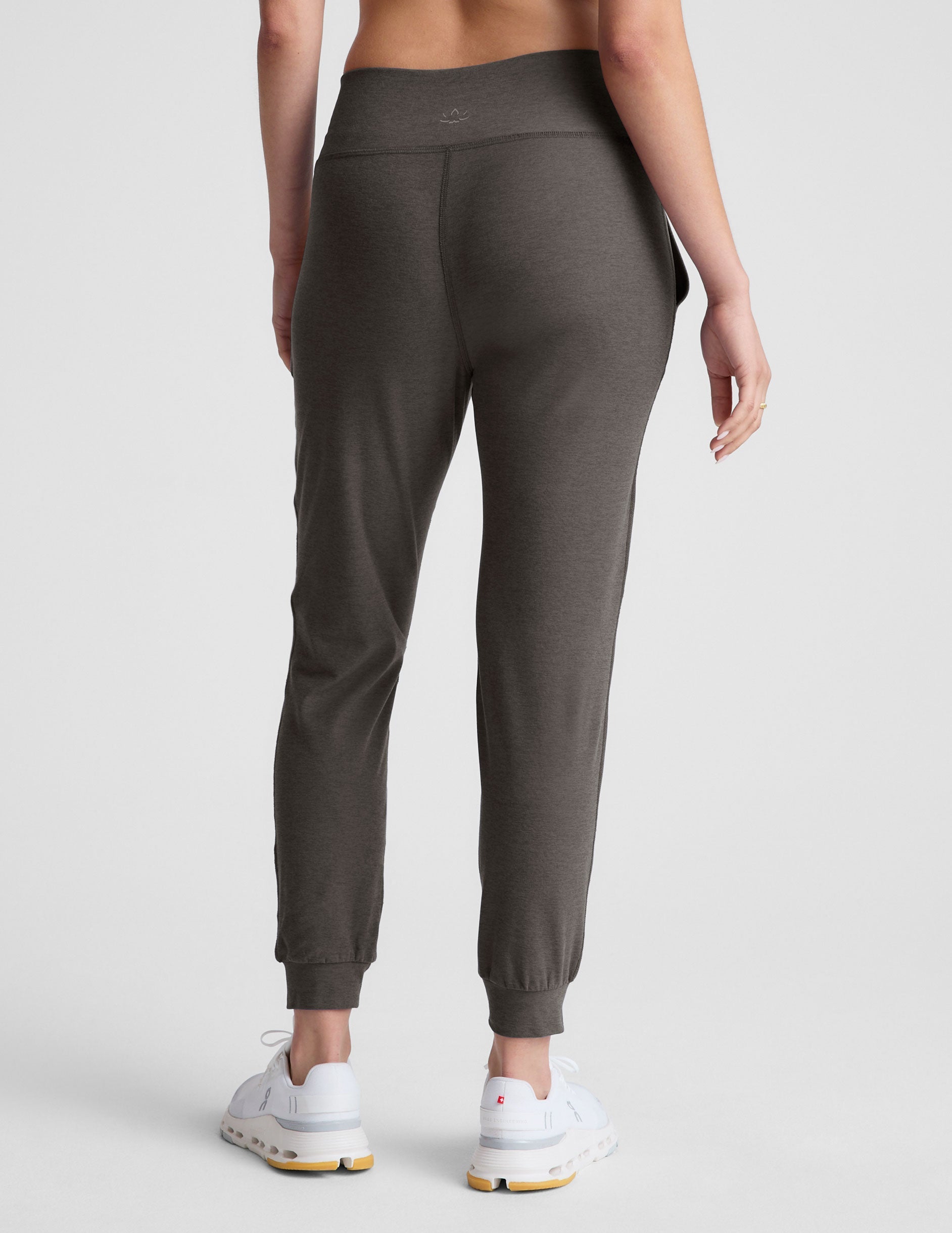 Ultra Soft Spacedye Midi Jogger, Tapered Athleisure Essential, Cozy Everyday Wear