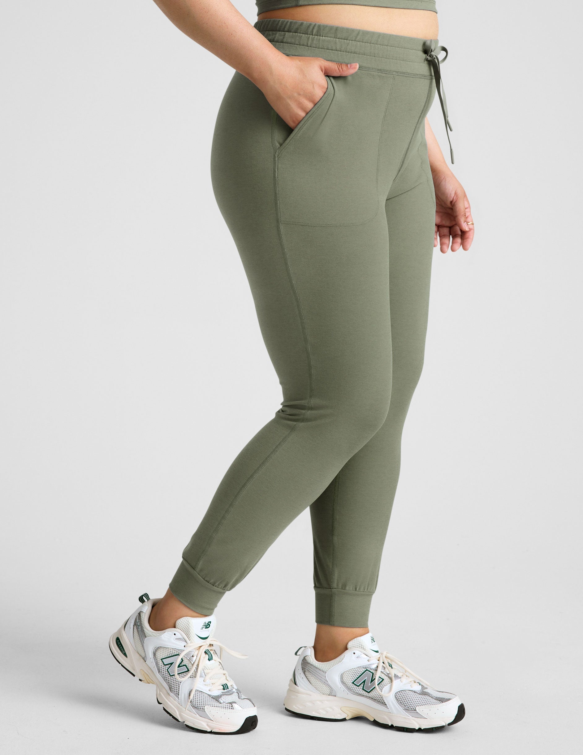 Ultra-Soft Spacedye Commuter Midi Joggers for Women: Comfort & Style