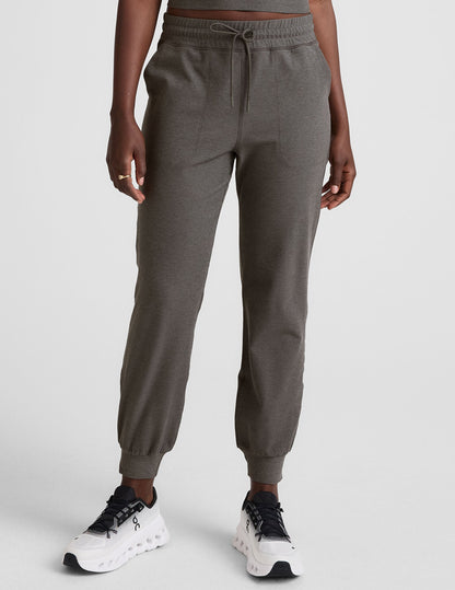 Ultra-Soft Spacedye Commuter Midi Joggers: Slim Fit Athleisure Gray Heather Pants