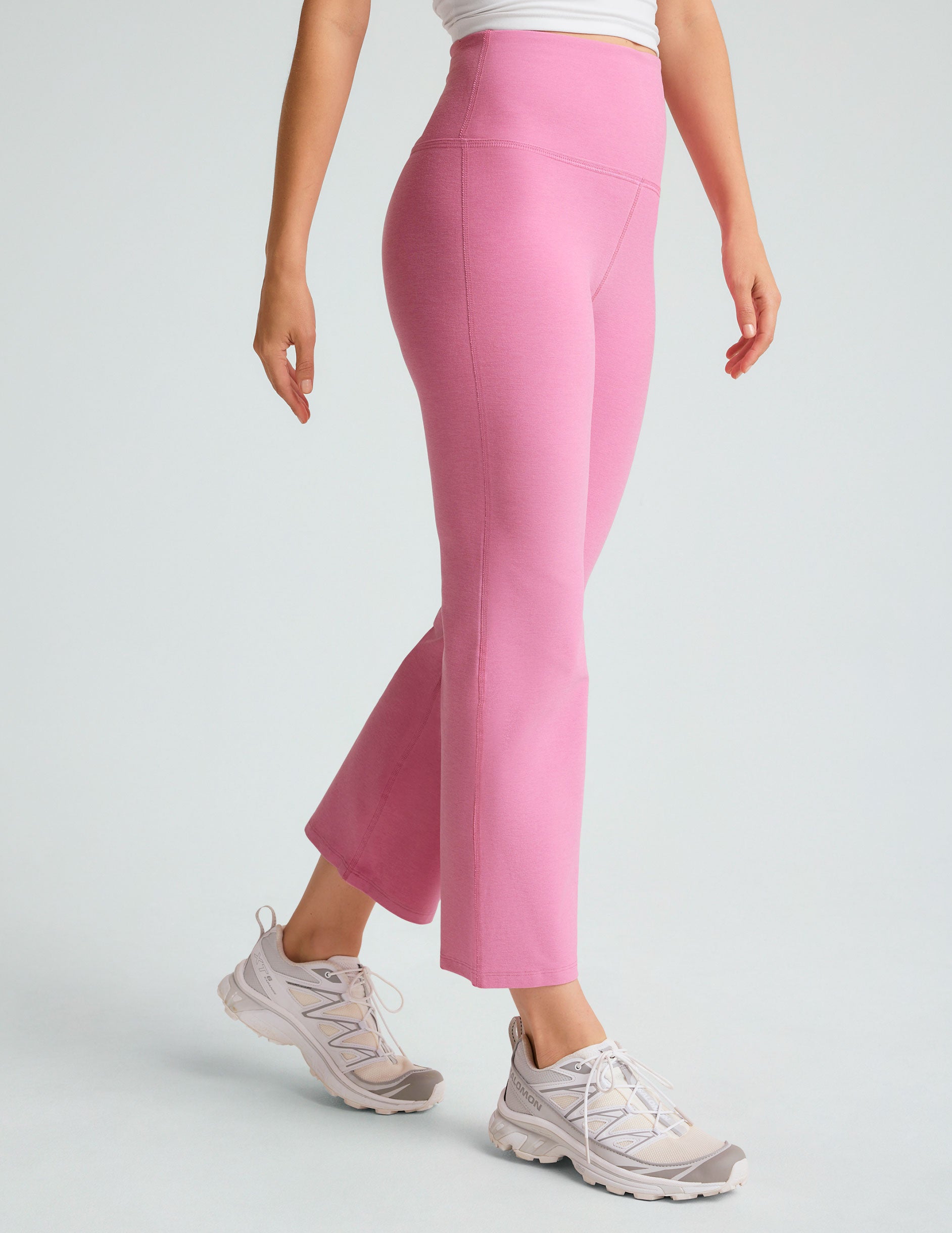 Beyond Yoga Spacedye Retro Cropped Flare Pant: High-Waisted Comfort & Style