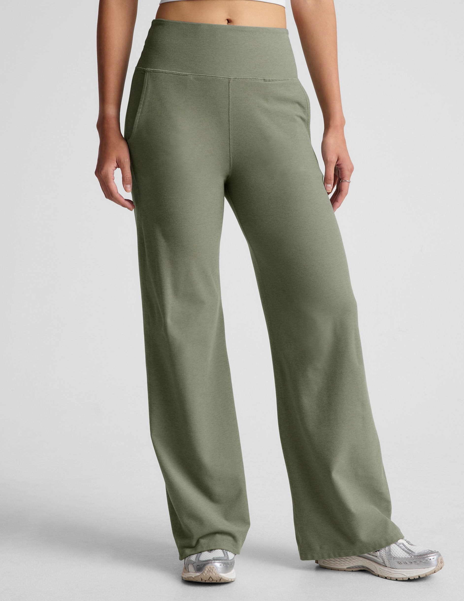 Beyond Yoga Spacedye High-Waisted Wide Leg Lounge Pants with Pockets