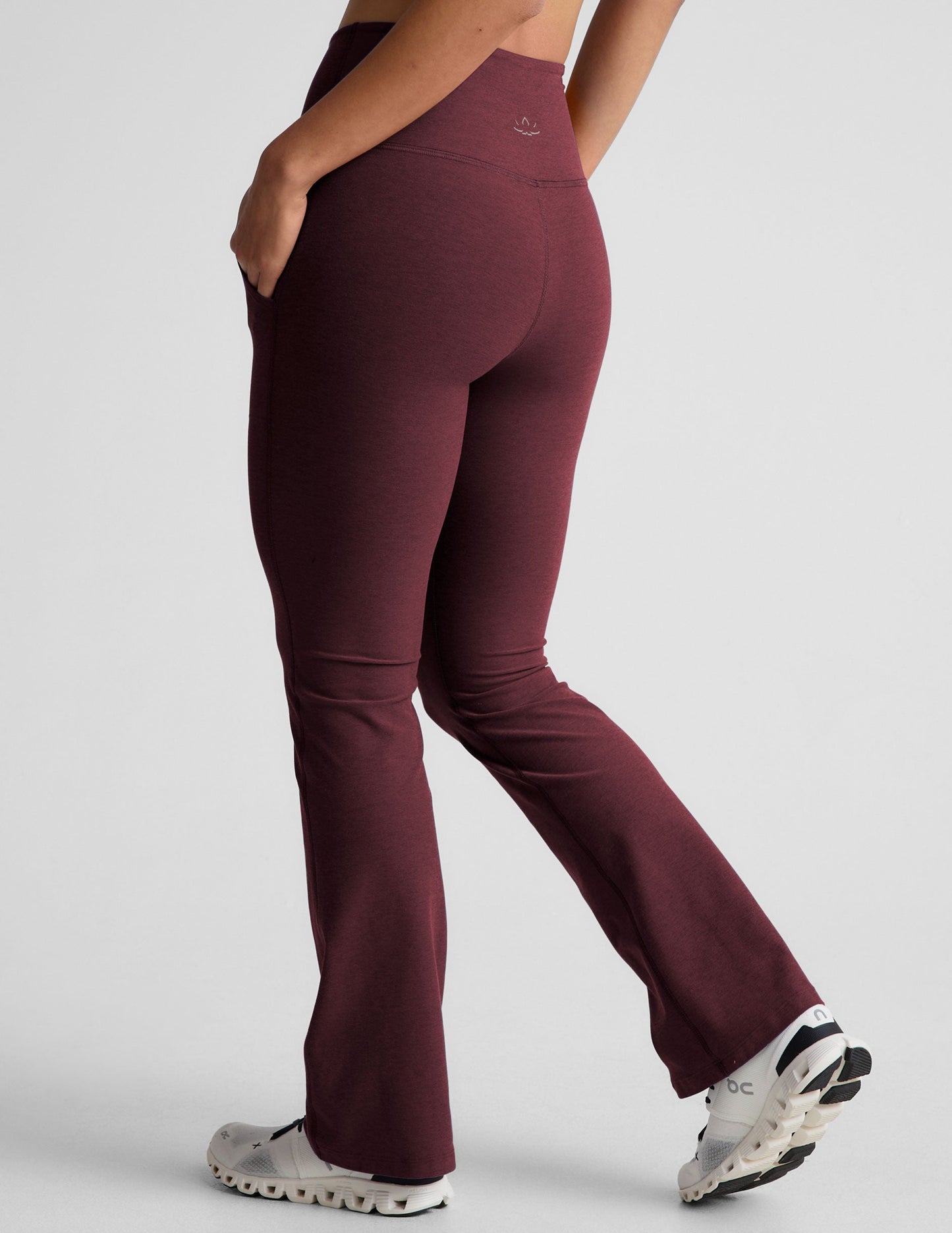 Women's Spacedye High-Waisted Bootcut Yoga Pants with Slanted Pockets