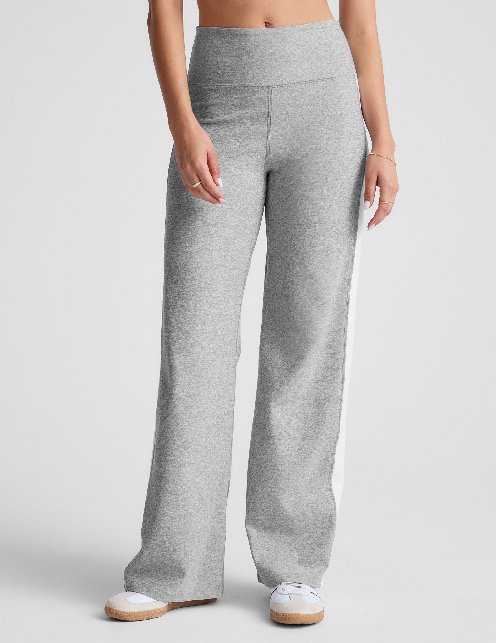 Comfortable Spacedye Wide Leg Pants with Contrast Stripe Panels and Pockets