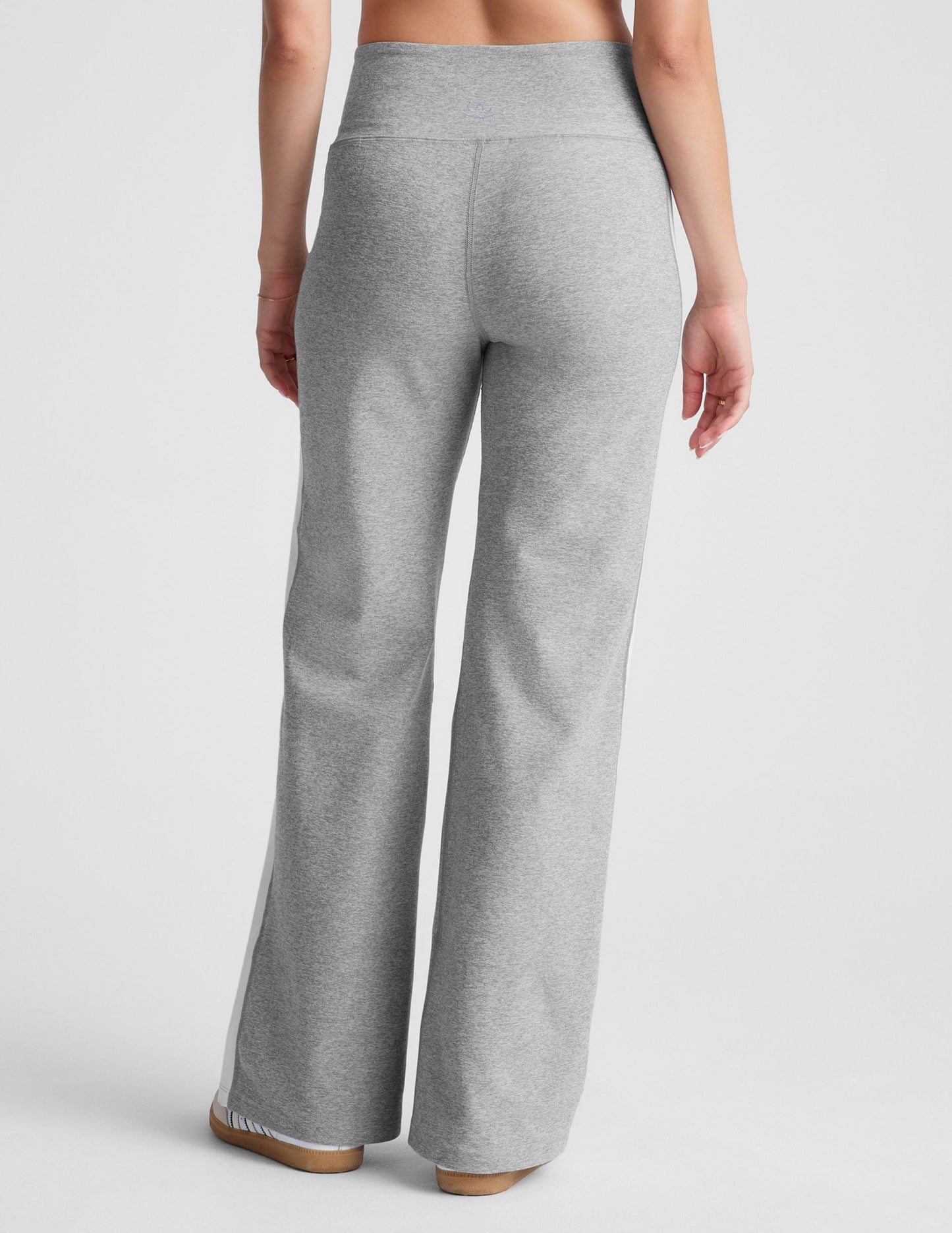 Comfortable Spacedye Wide Leg Pants with Contrast Stripe Panels and Pockets