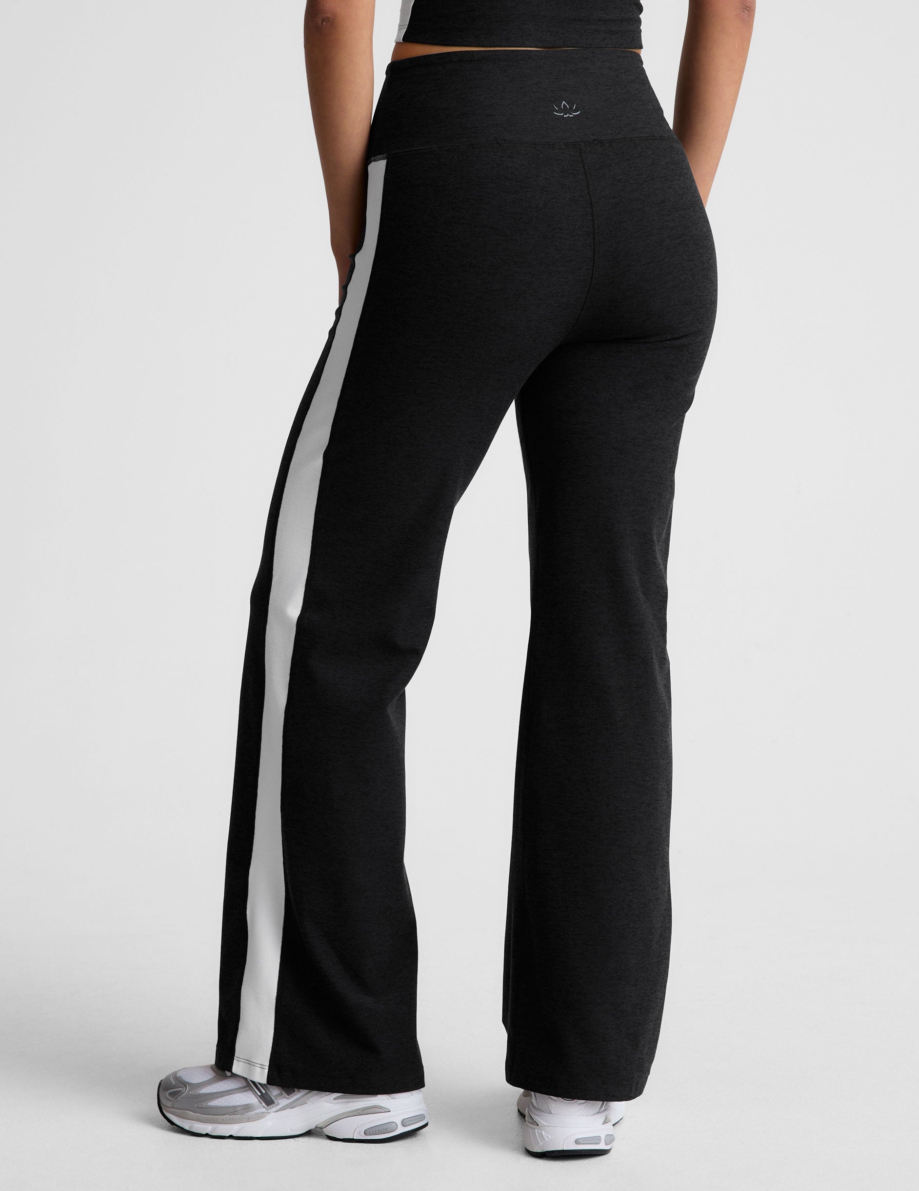 Soft Spacedye Wide Leg Pant – Retro Style, Comfortable Activewear