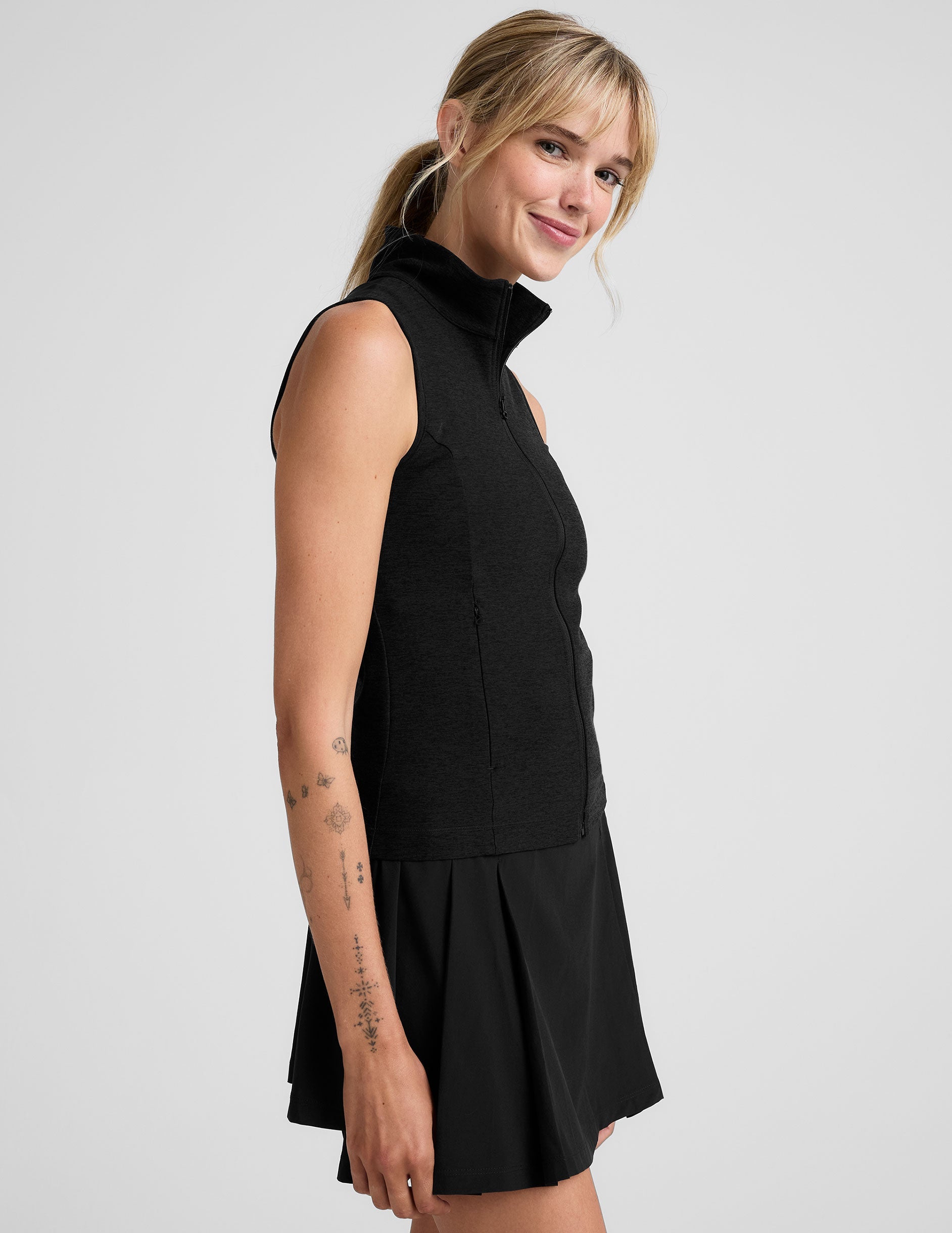 Beyond Yoga Venice Women's Performance Full-Zip Vest with Mesh Back Pockets
