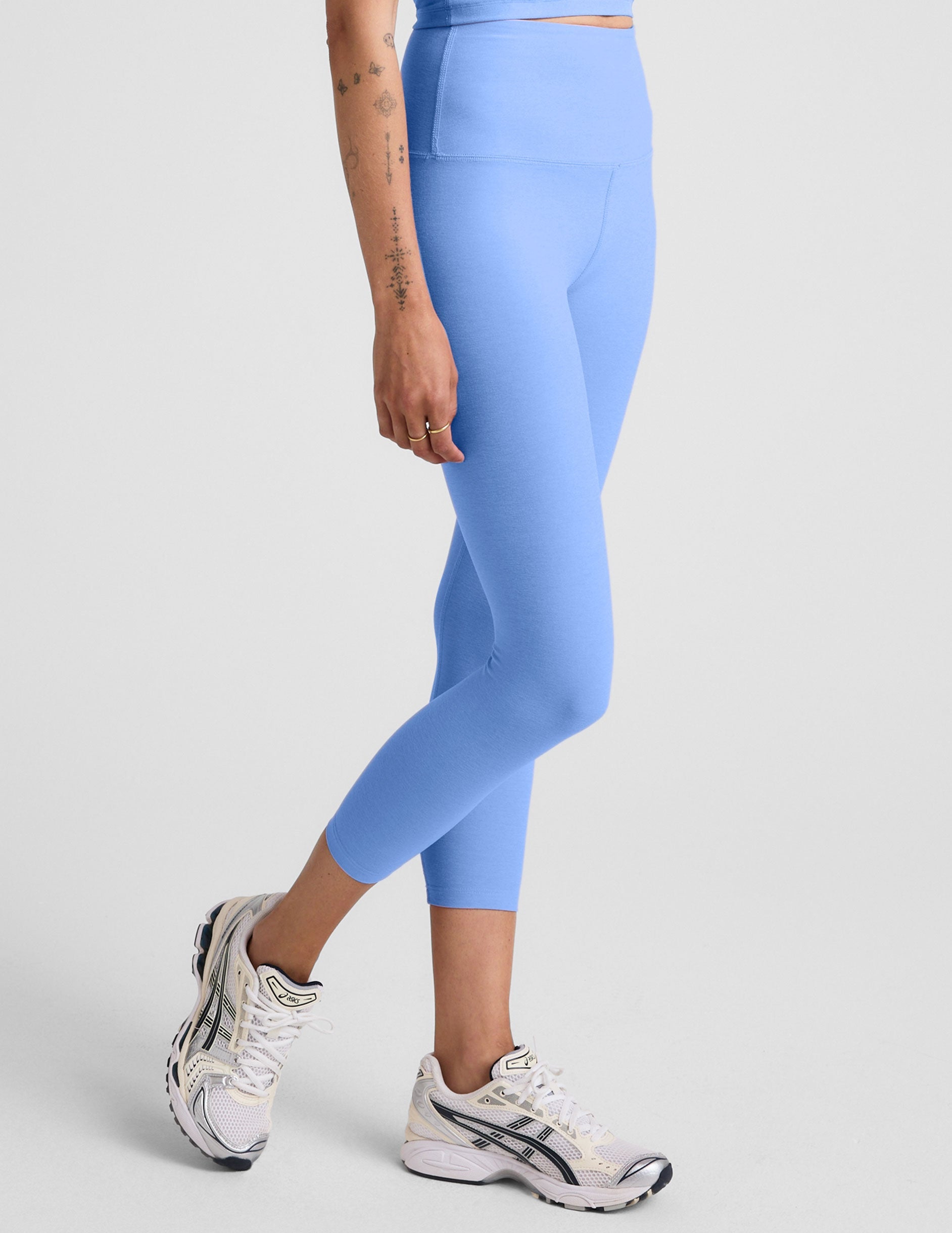 Ultra-Soft Spacedye High-Waisted Capri Leggings - Comfortable Activewear for Women