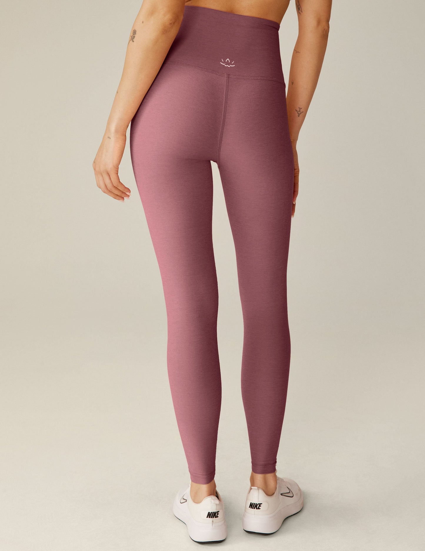Beyond Yoga Spacedye Buttery Soft High-Waisted Midi Leggings for Ultimate Comfort