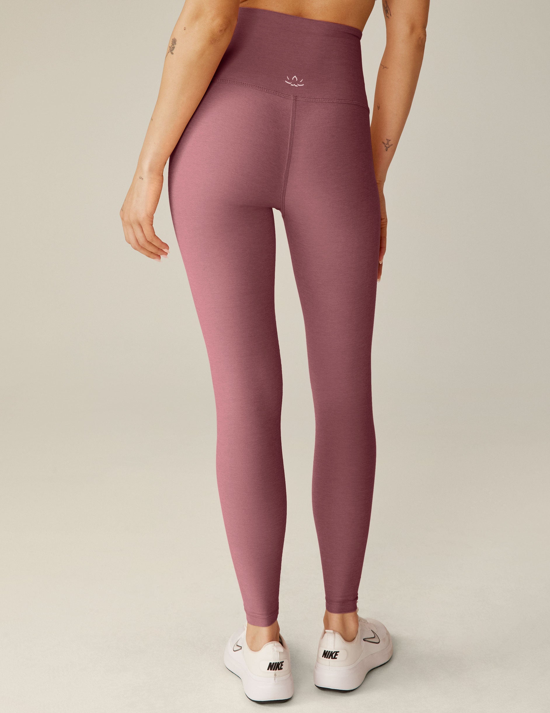 Beyond Yoga Spacedye Buttery Soft High-Waisted Midi Leggings for Ultimate Comfort