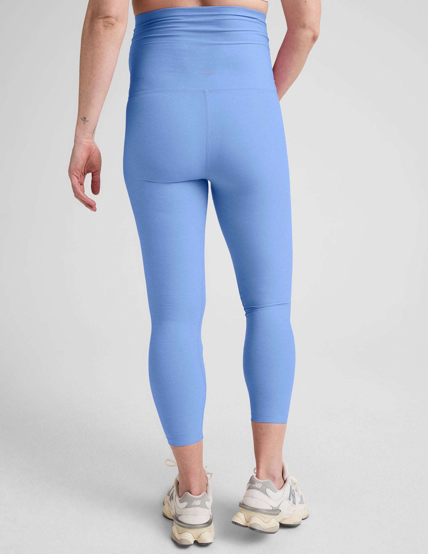Beyond Yoga Ultra-Soft Spacedye Maternity Capri Leggings: Over-Belly Support & Comfort