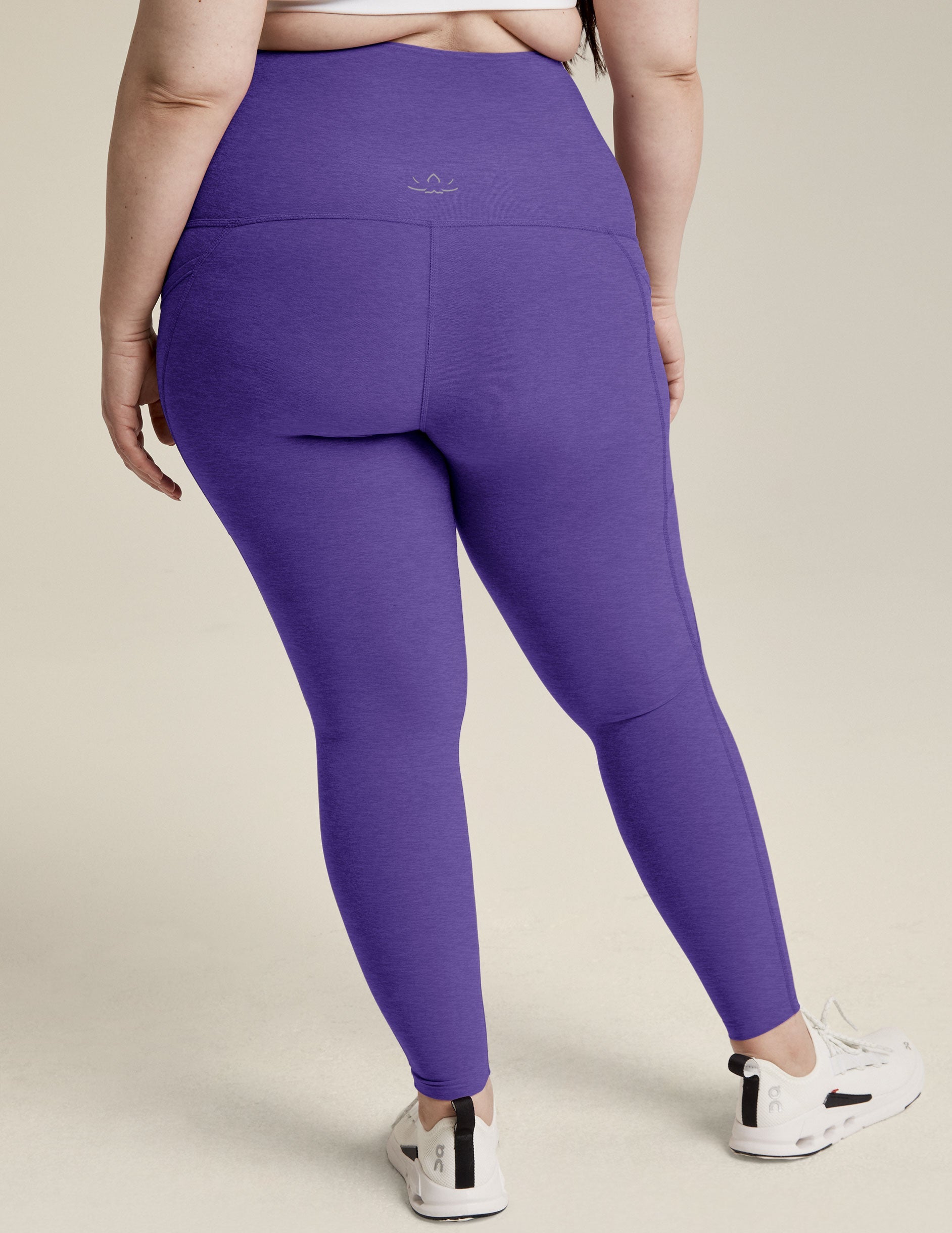 Spacedye Maternity Pocket Midi Leggings: Ultra-Soft, Supportive, Convenient for Moms