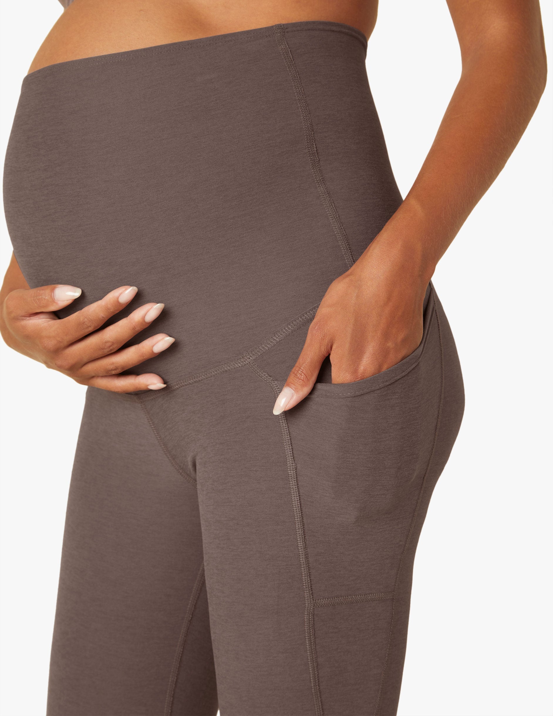 Ultra-Comfort Maternity Pocket Midi Leggings: High-Waisted Support for Every Trimester