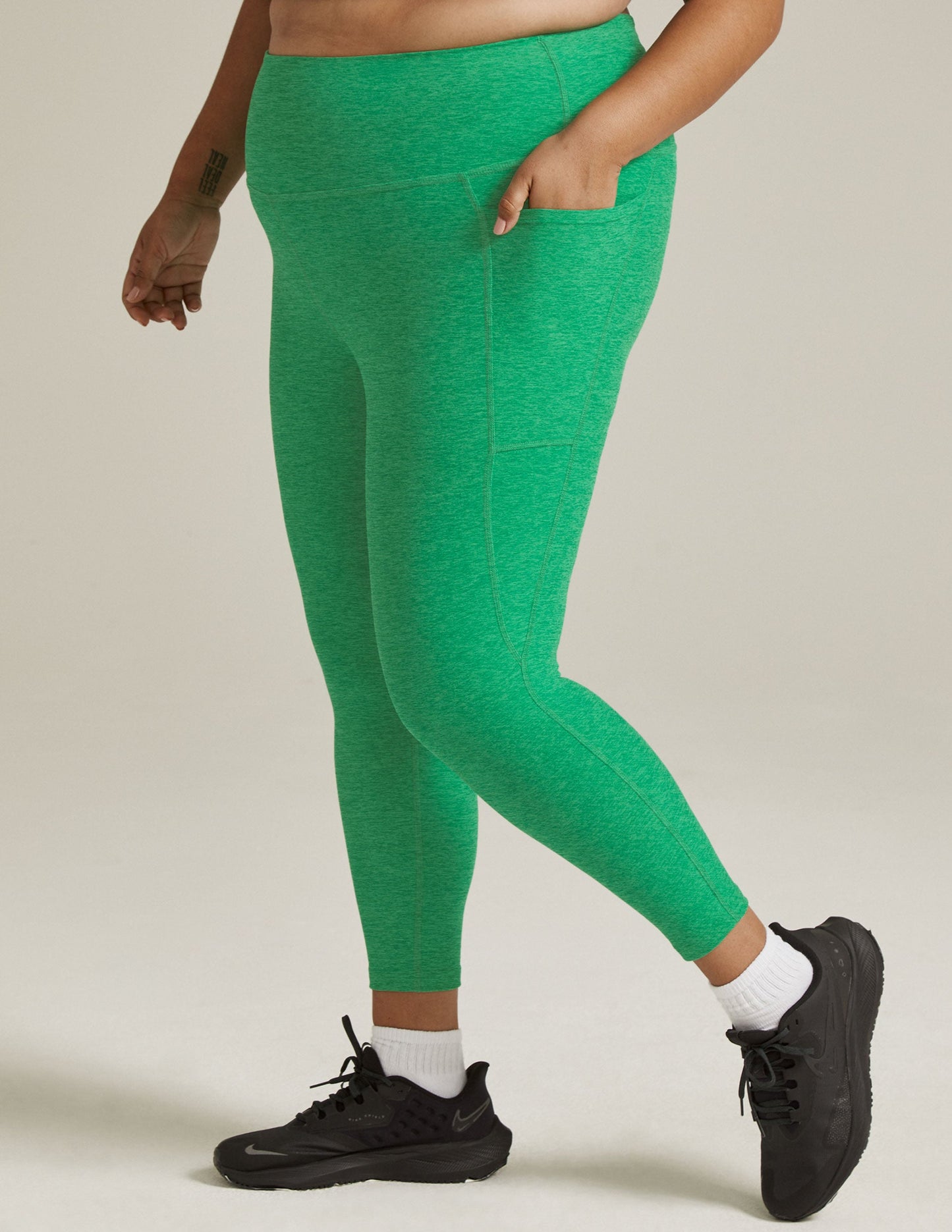 Spacedye High-Waisted Midi Leggings with Pockets: Cozy Comfort for Active Lifestyles
