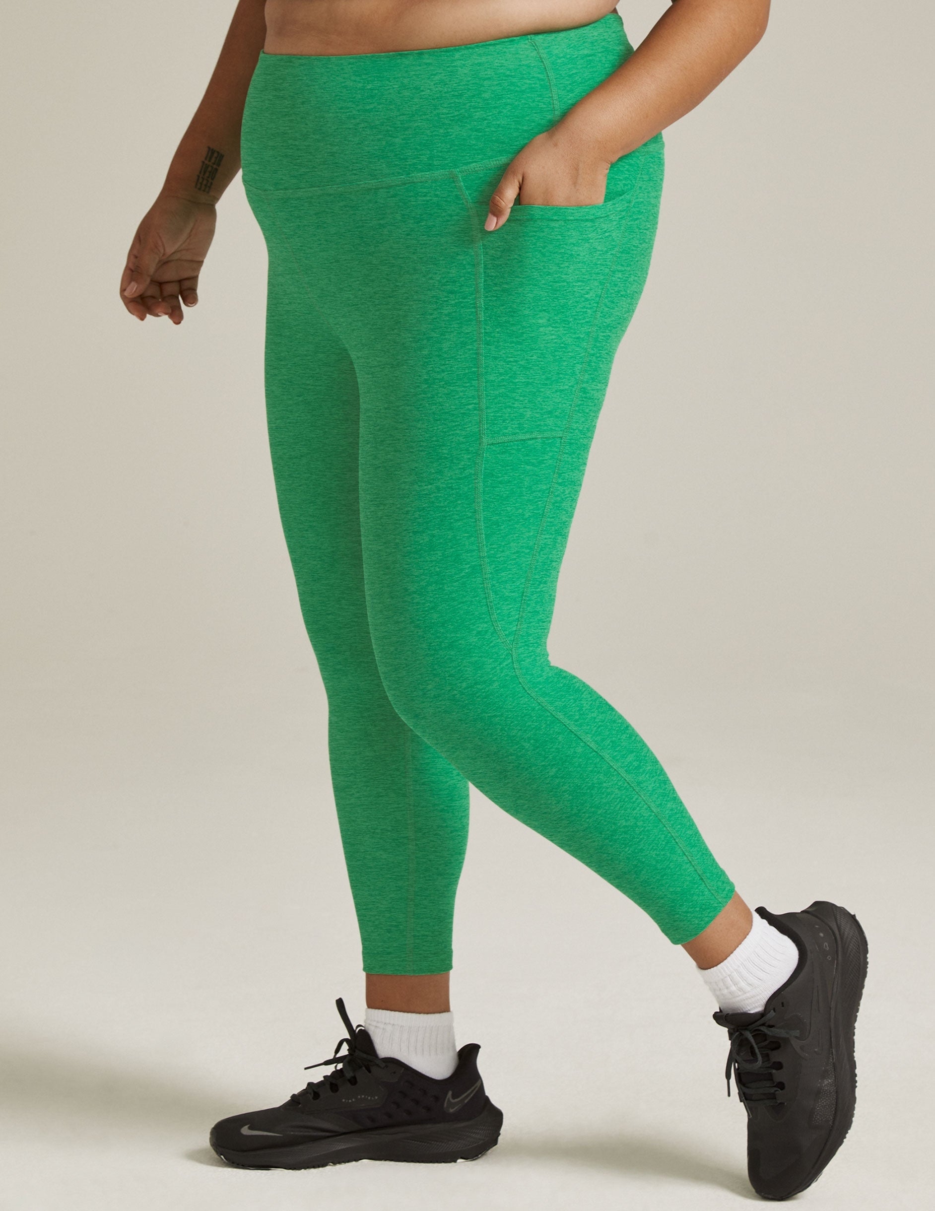 Spacedye High-Waisted Midi Leggings with Pockets: Cozy Comfort for Active Lifestyles